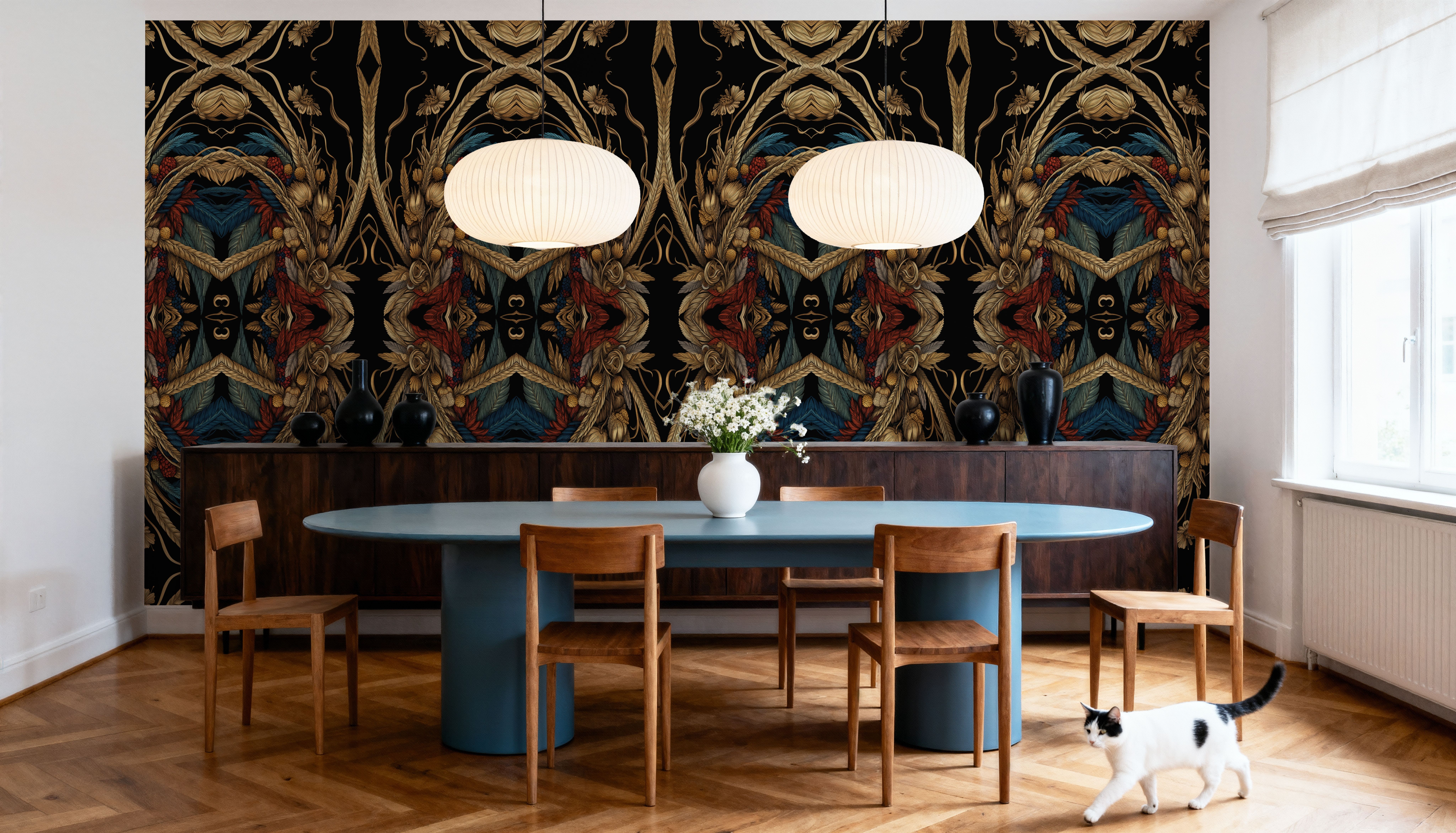 Queensgate Bright Black