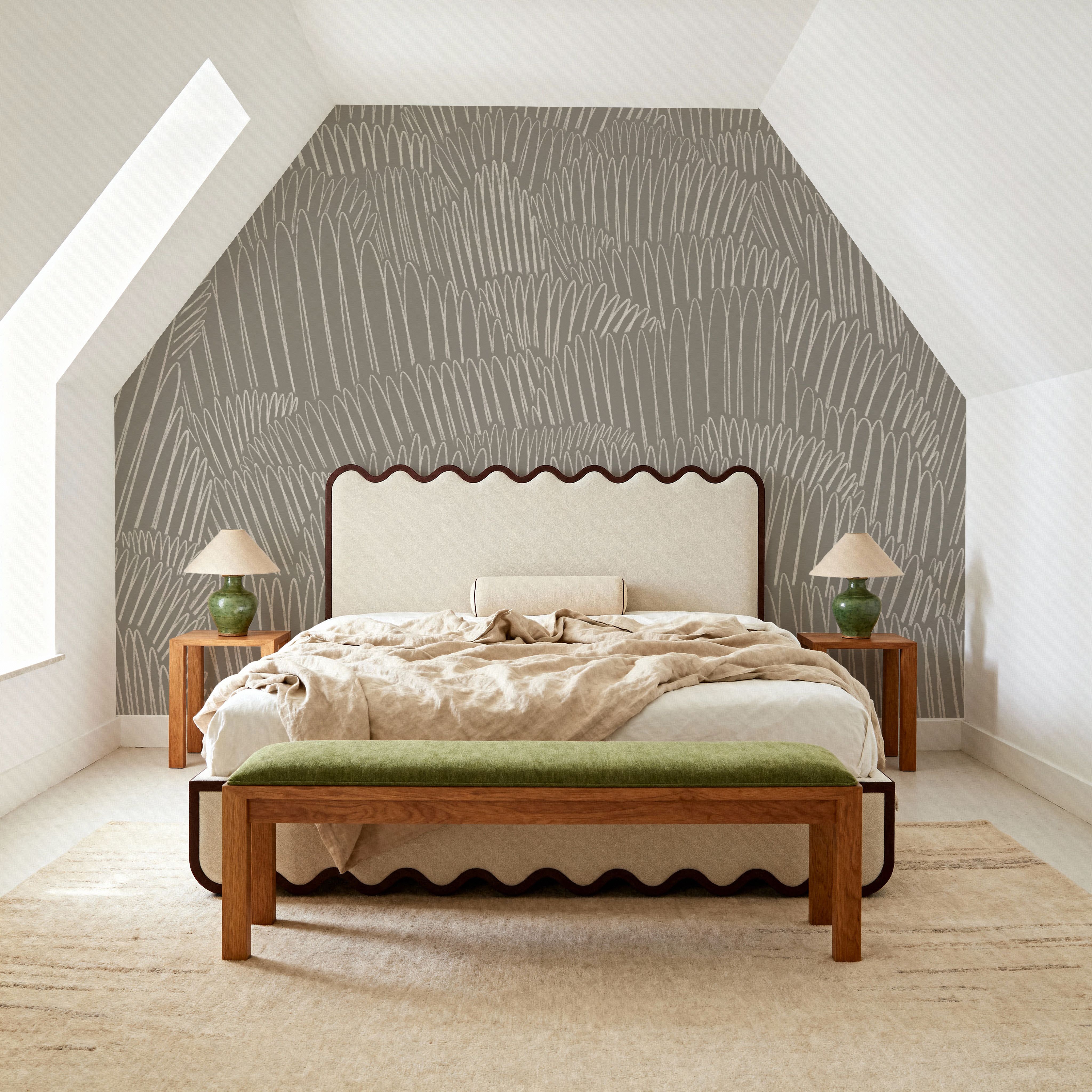 Ruffles Hills, Beige