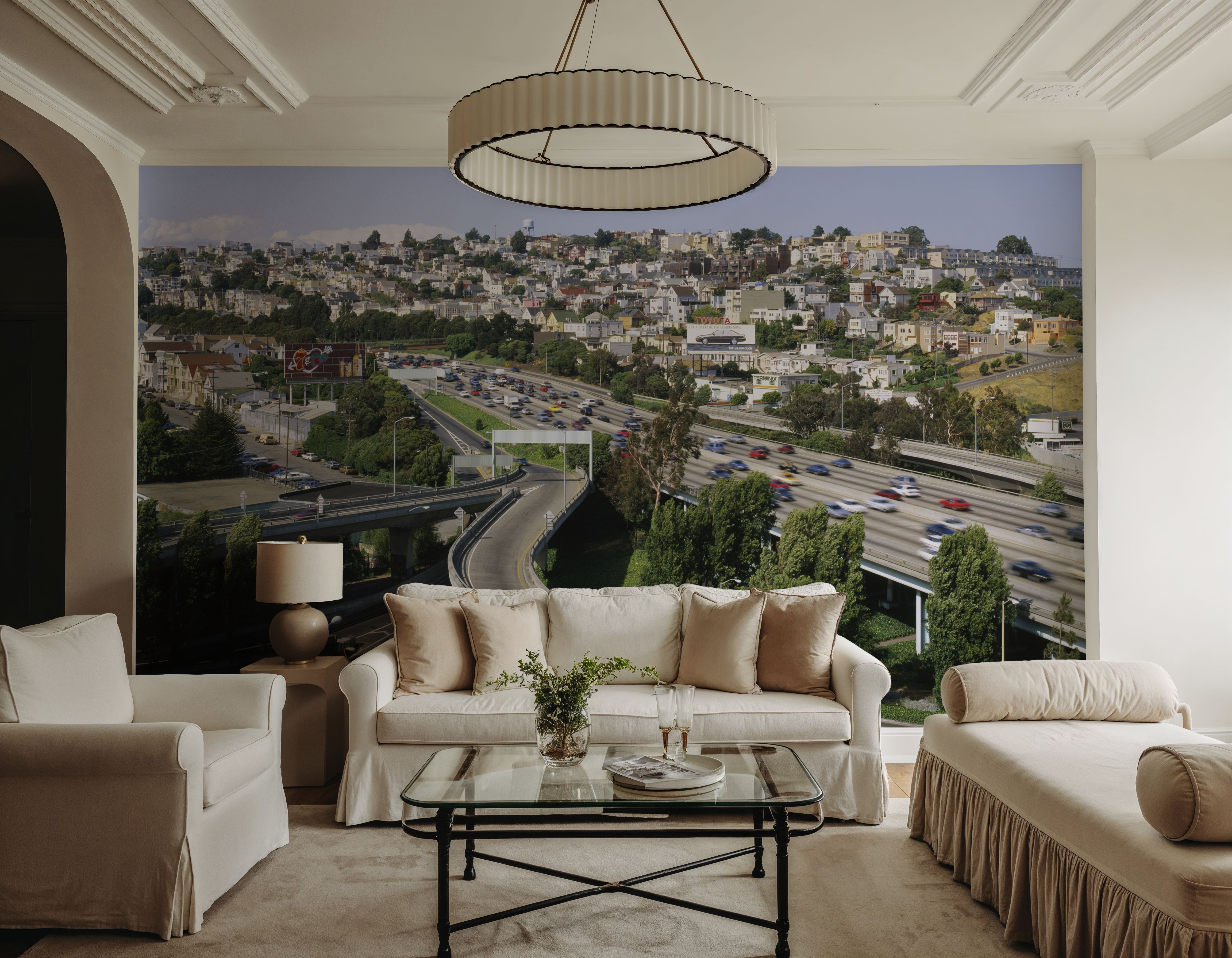 Hillside Highway, Wallpaper