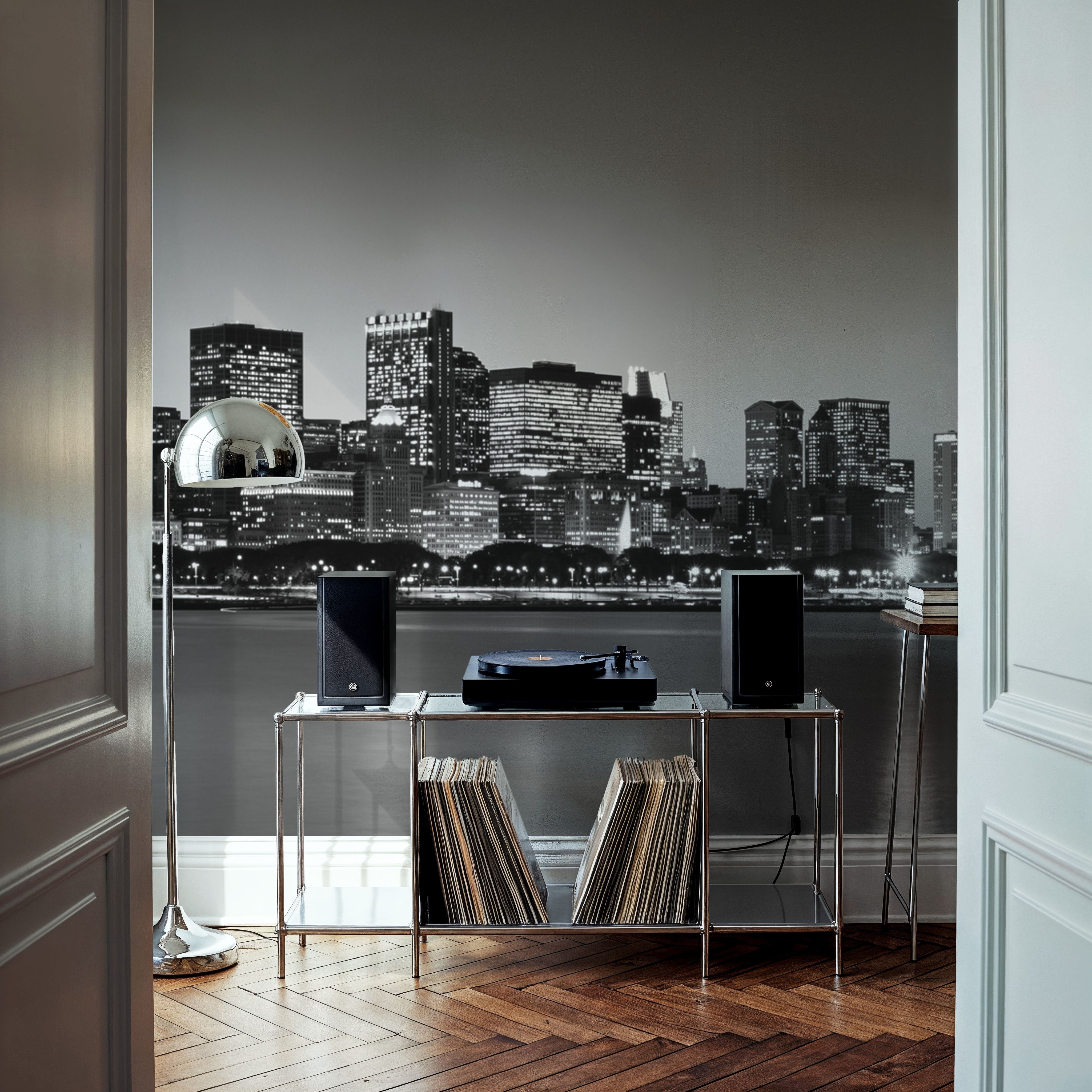 Manhattan Reflection Black & White