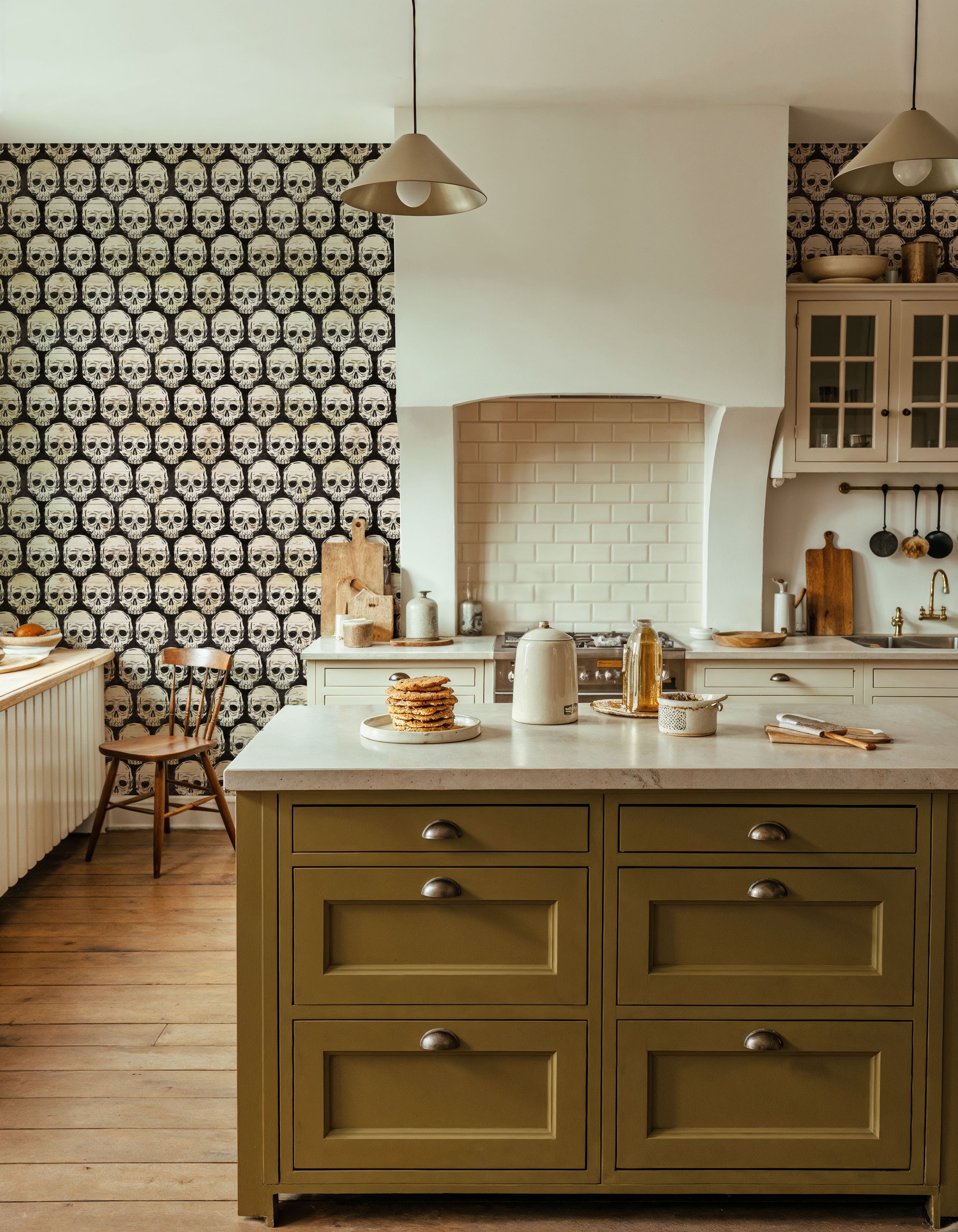 Skulls Everywhere White