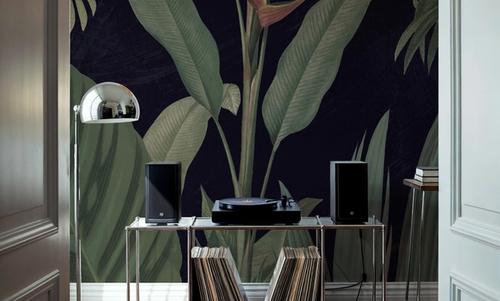 Dramatic Tropical II Light