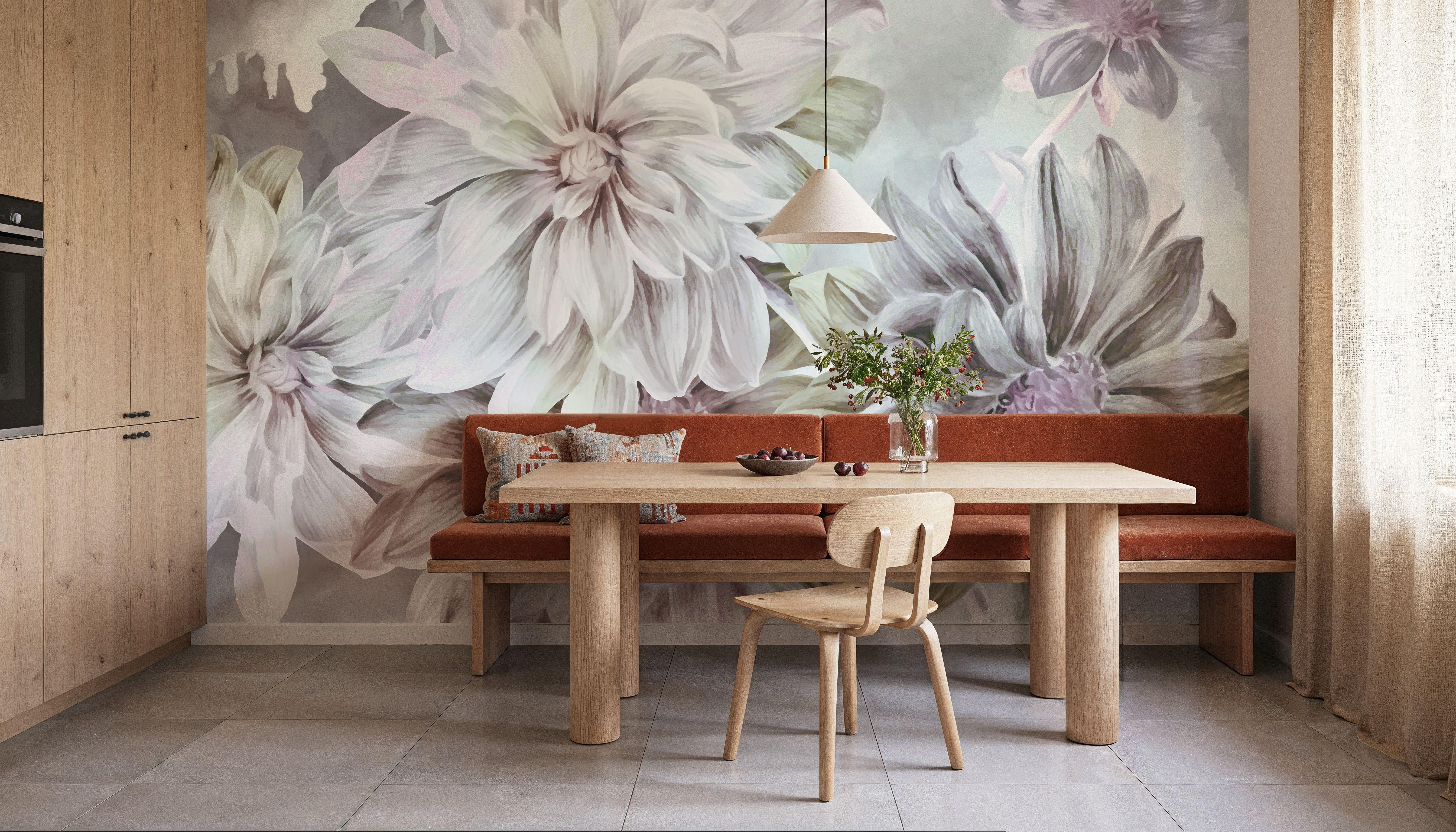 Focus on the Dahlia