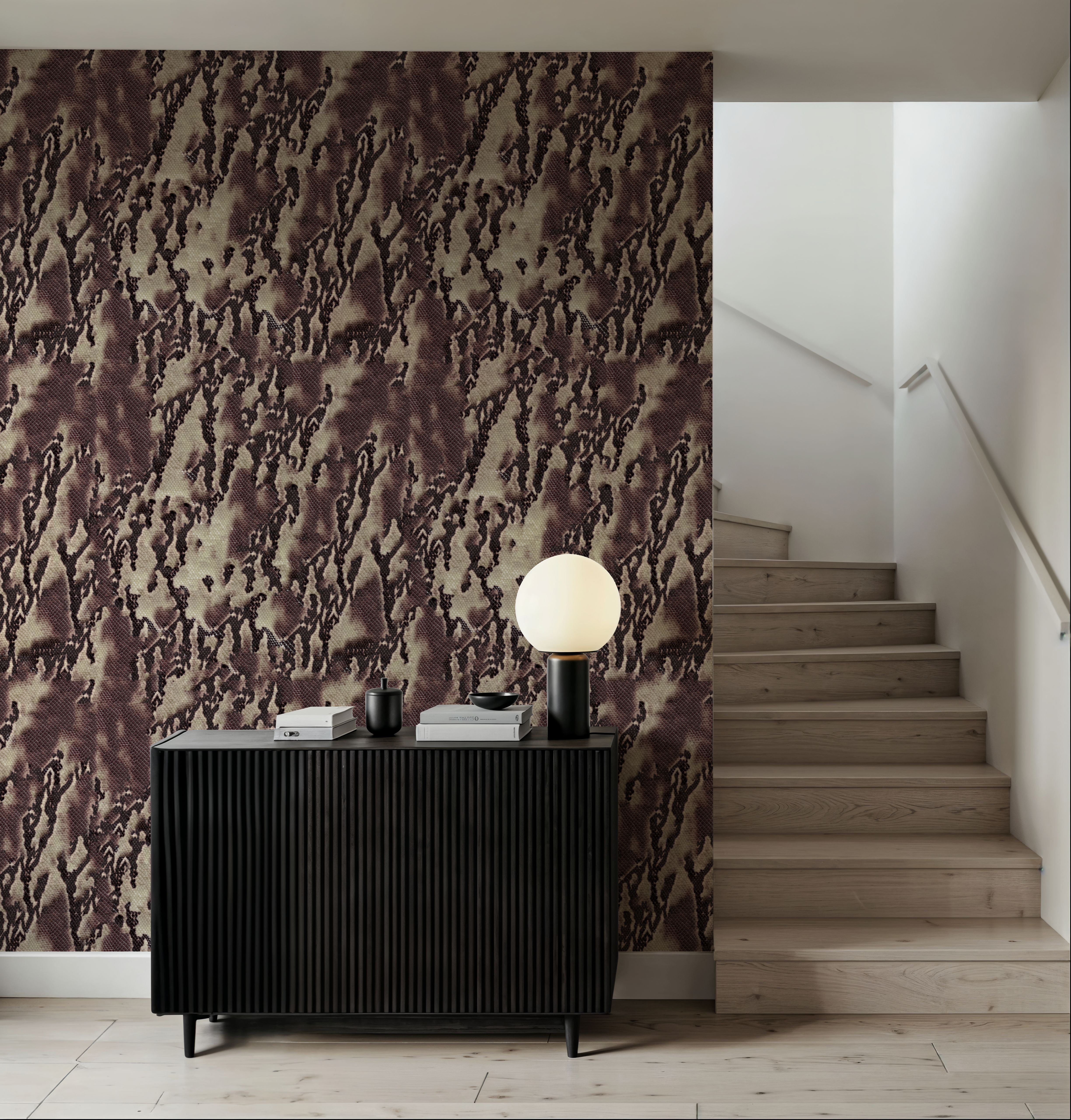 Behang - Lively Snake Skin - Dierenprint - Bruin - Slaapkamers - Wallism België - Zelfklevend of Vliesbehang