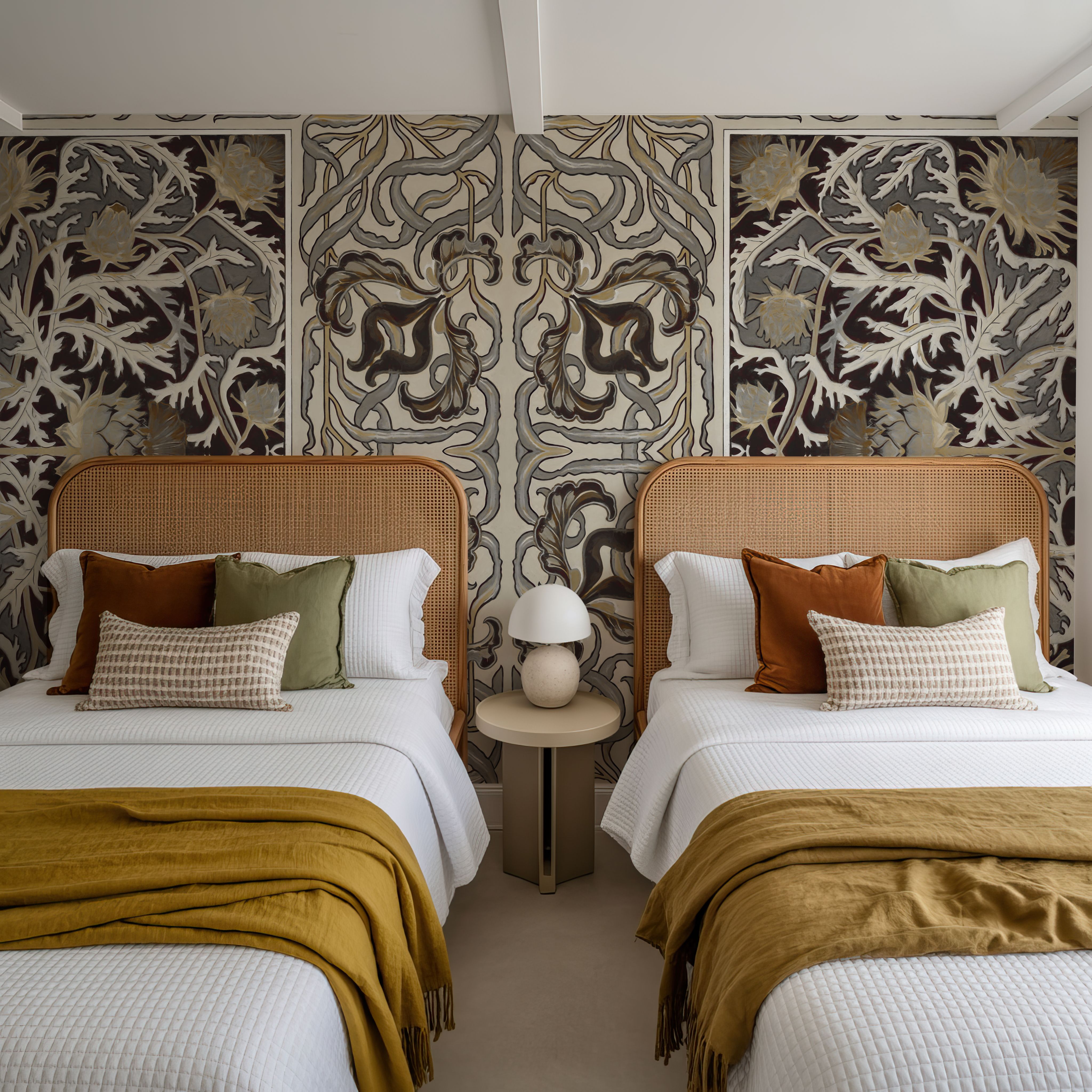 Iris & Thistle Ornament, Earth