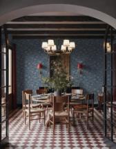 Two adjoining rooms, two wallpapers: how to connect them