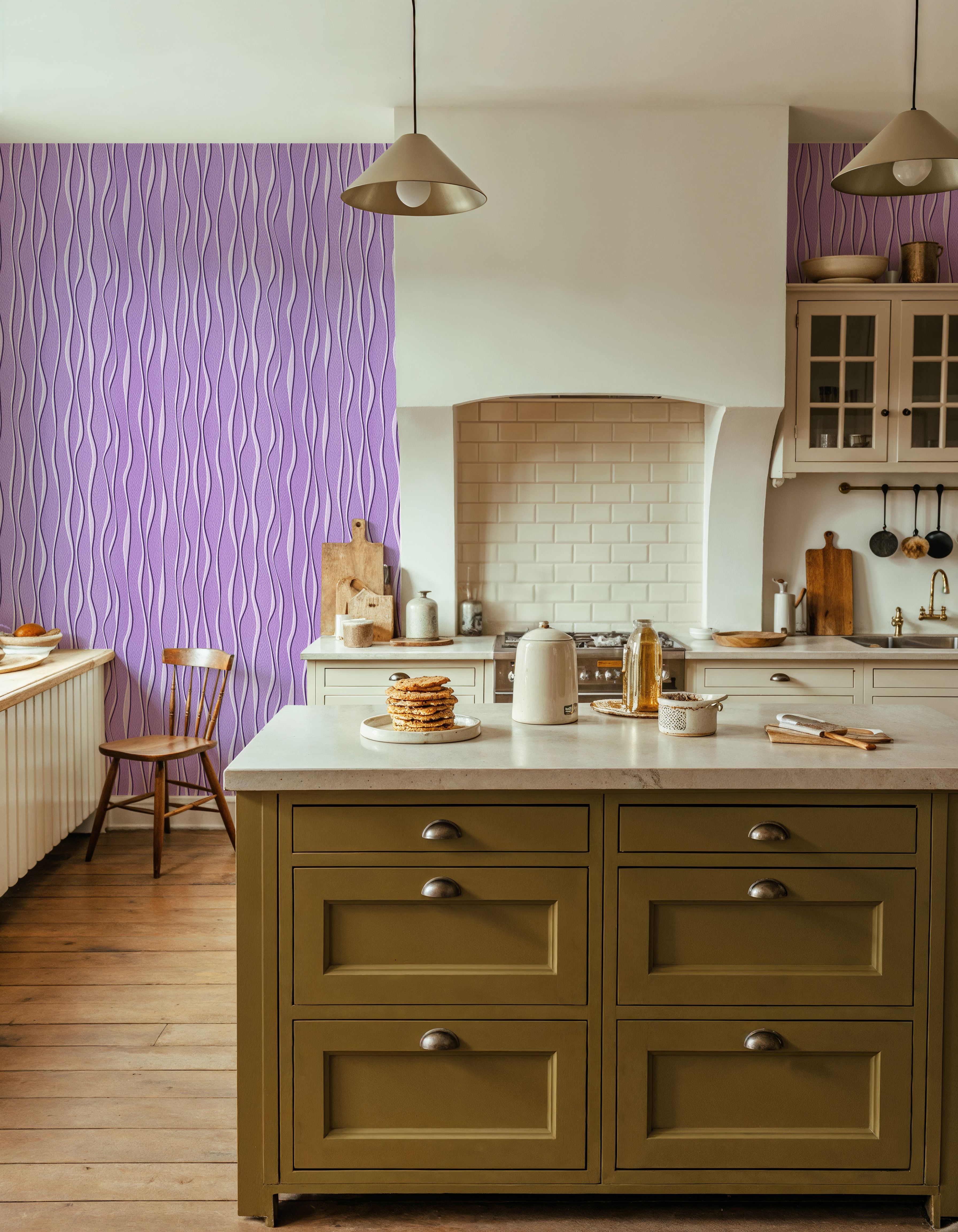 Swaying Lines, Purple