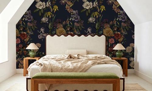 Floral Gaze, Midnight