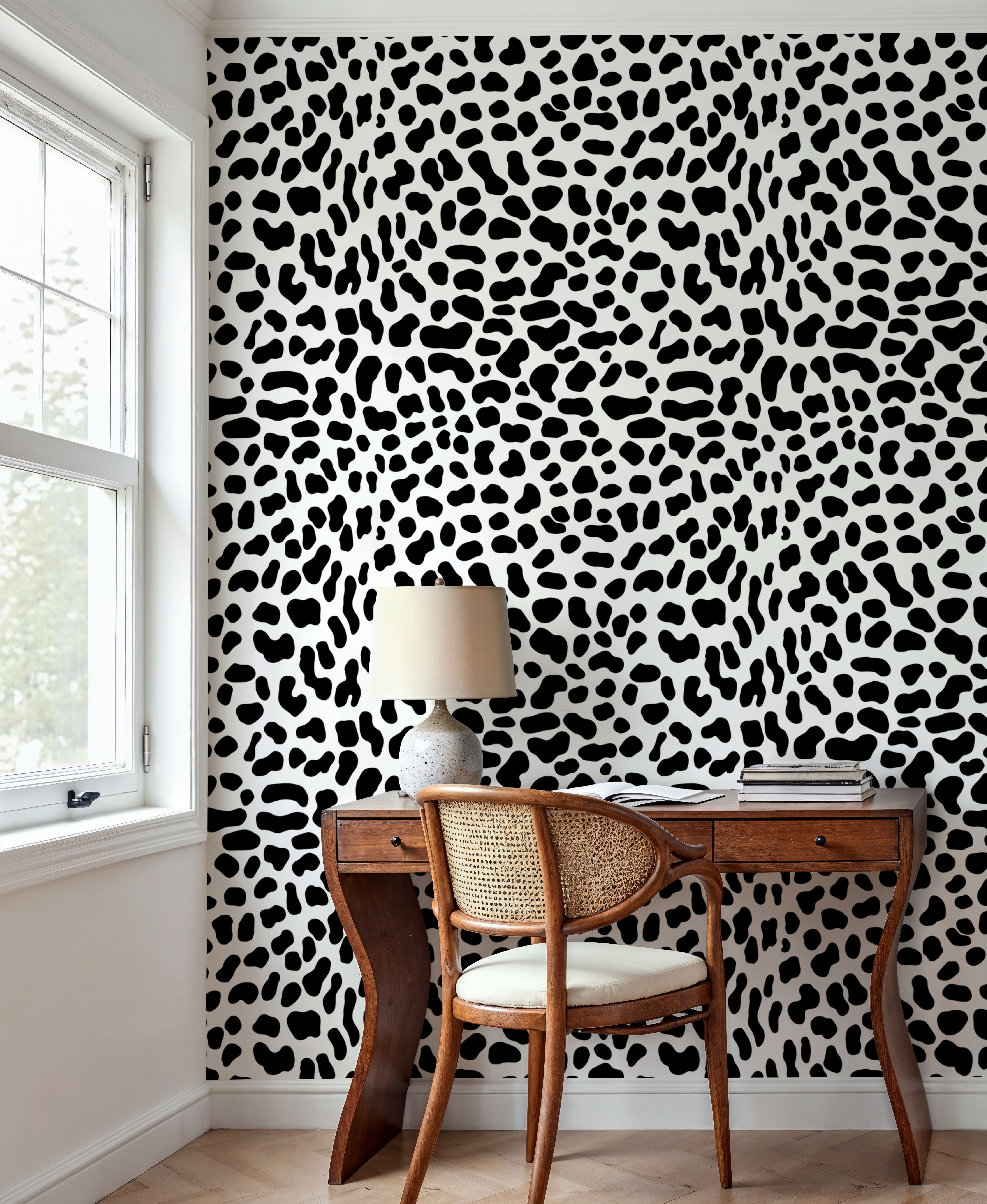 Cheetah Hiding on Repeat