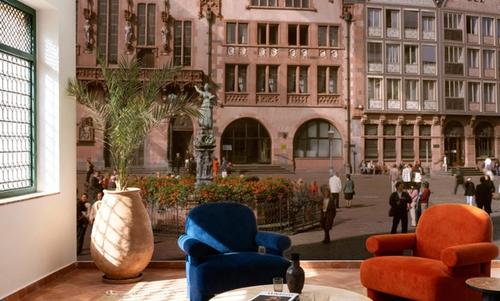 Timeless Plaza