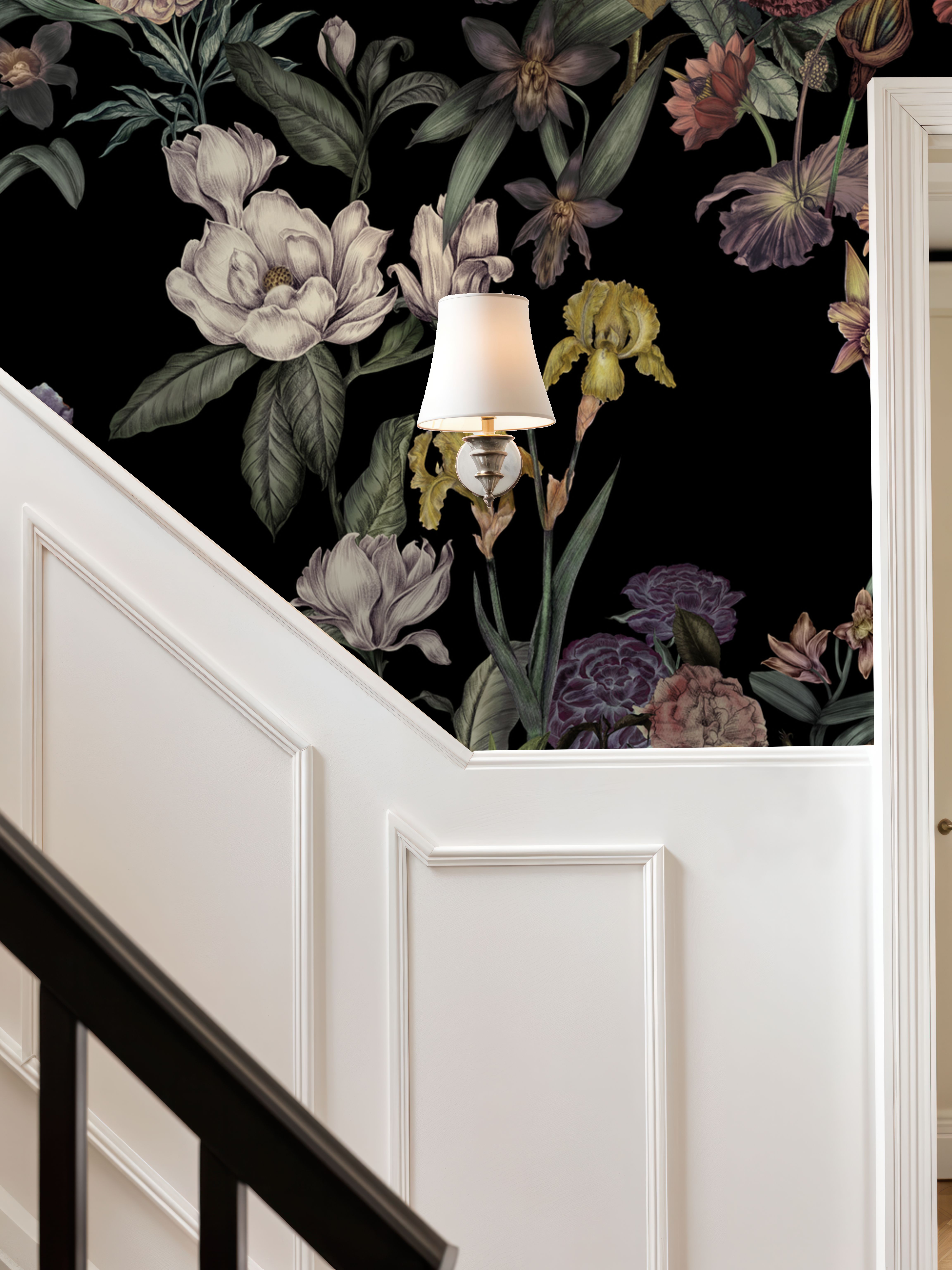 Floral Gaze, Black