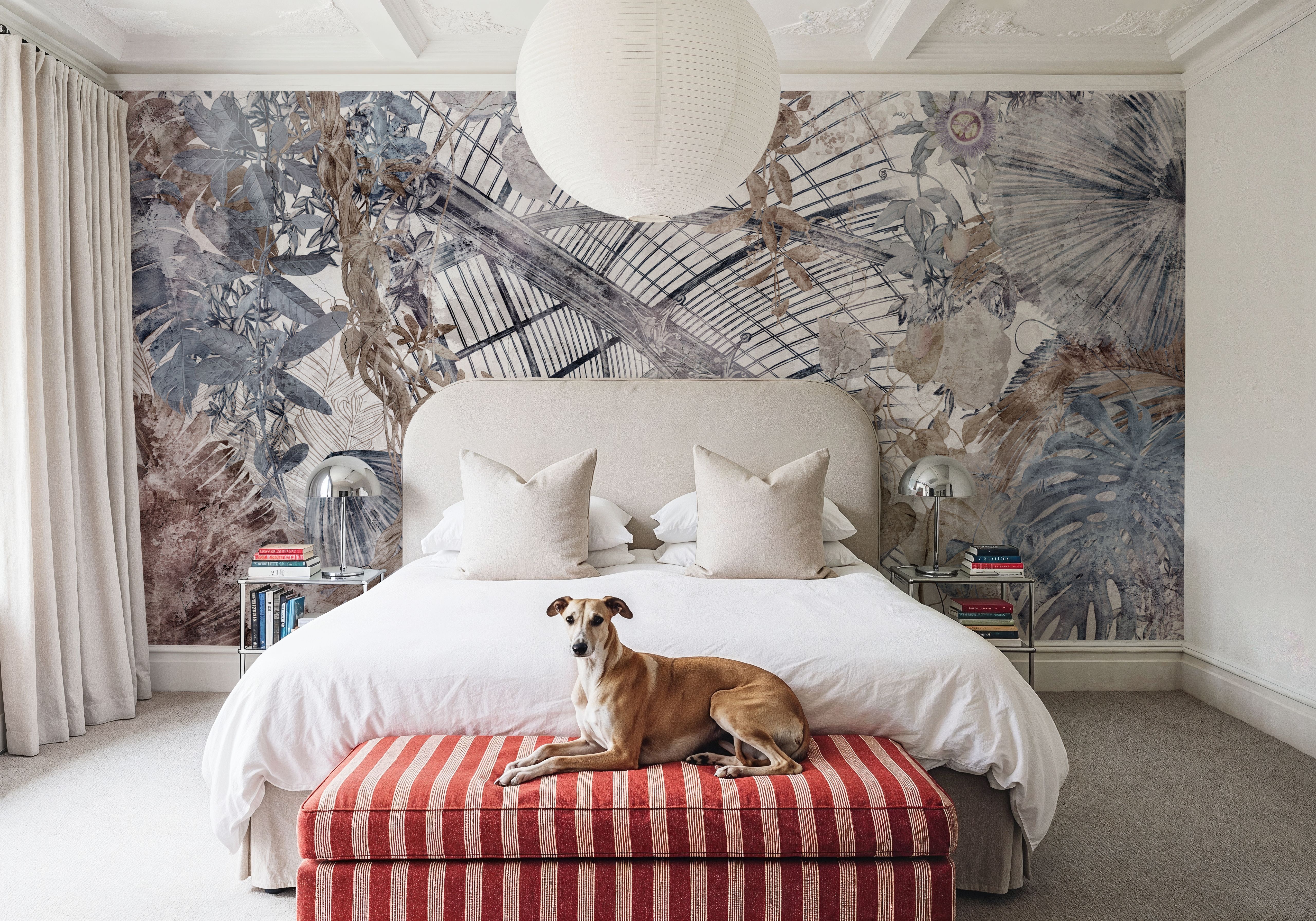 Secret Hideaway, Wallpaper