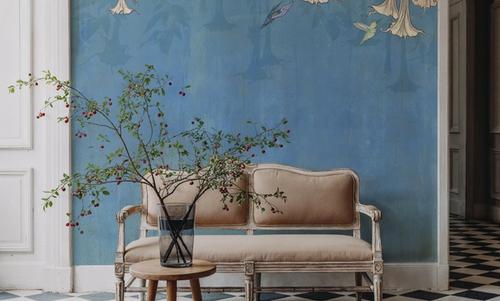 Hummingbirds and Trumpets Blue