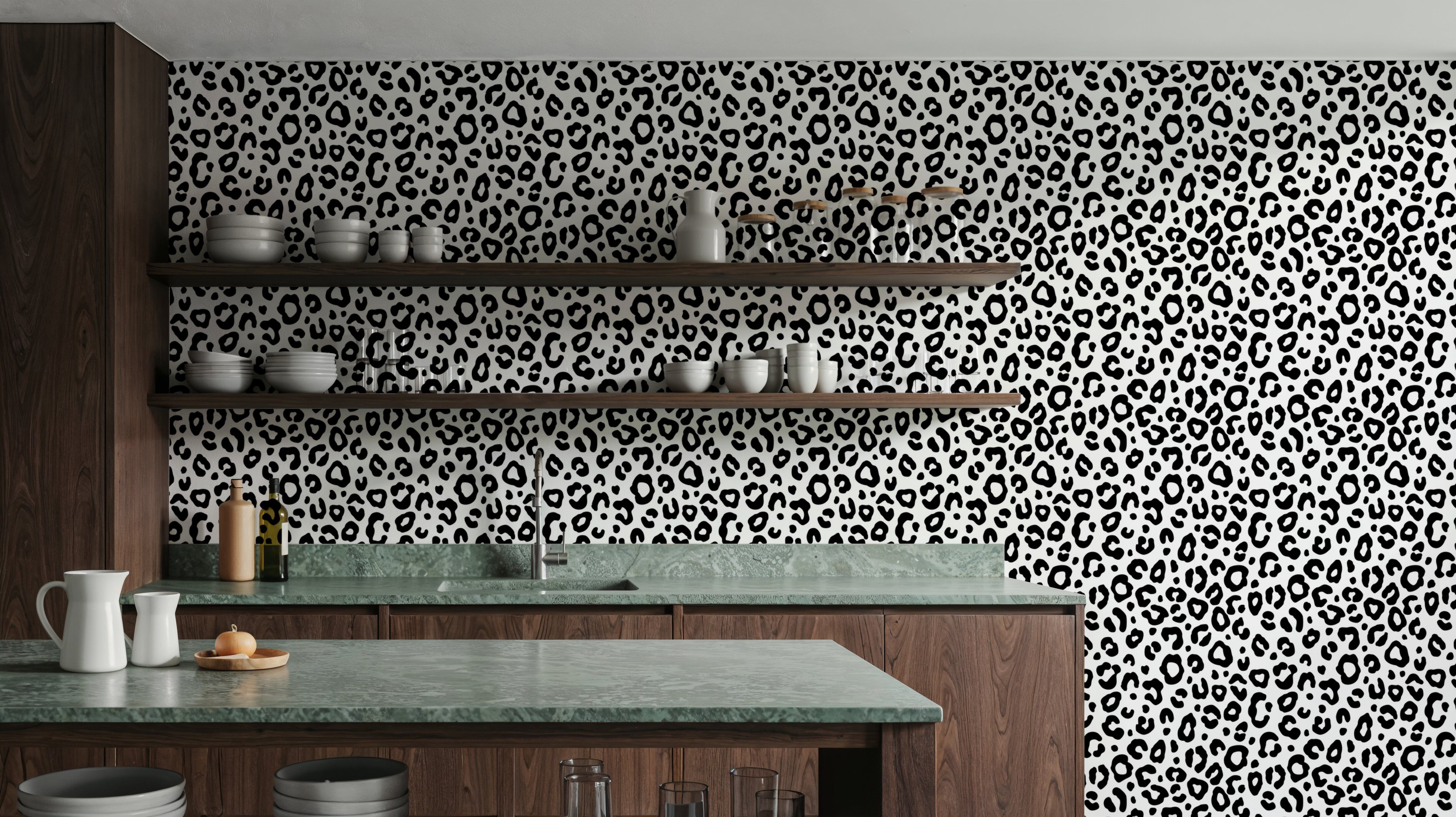 Wild Leopard on Repeat