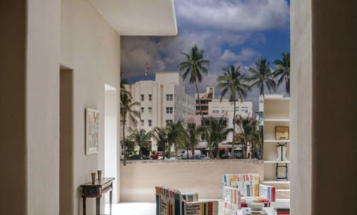 Tropical Deco Shore