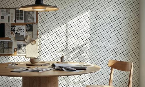 Distressed Dots