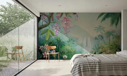 Falling Tropics