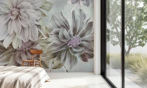 Focus on the Dahlia