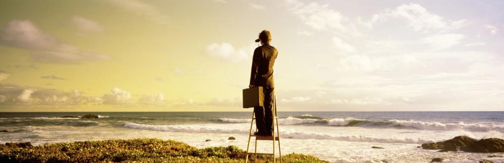 Golden Horizon Seeker