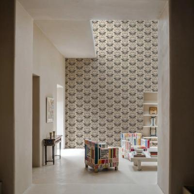 Deaths Head Moth Small, Grey