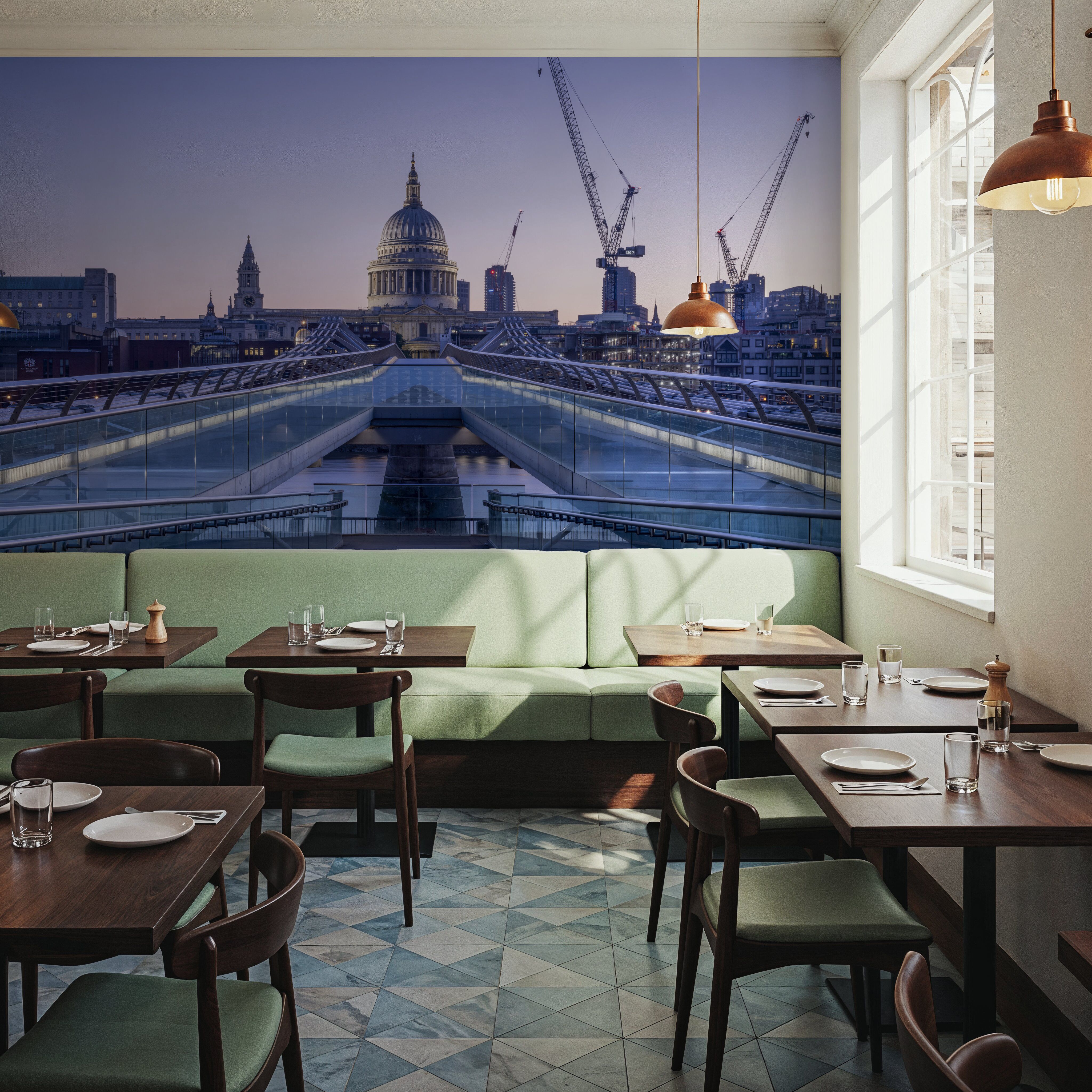 Millennium Bridge and Saint Paul´s Cathedral