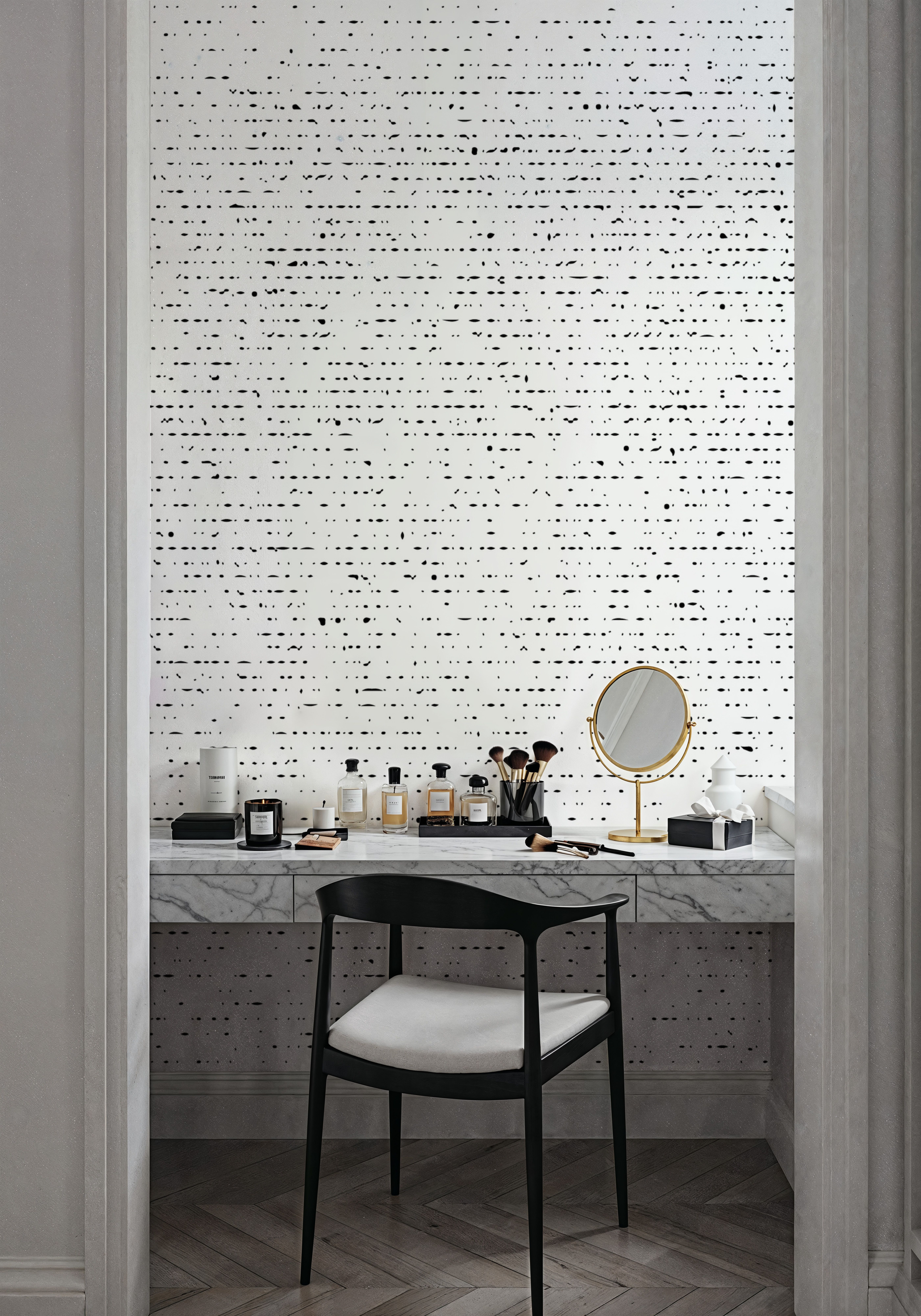 Vertical Distressed Dots