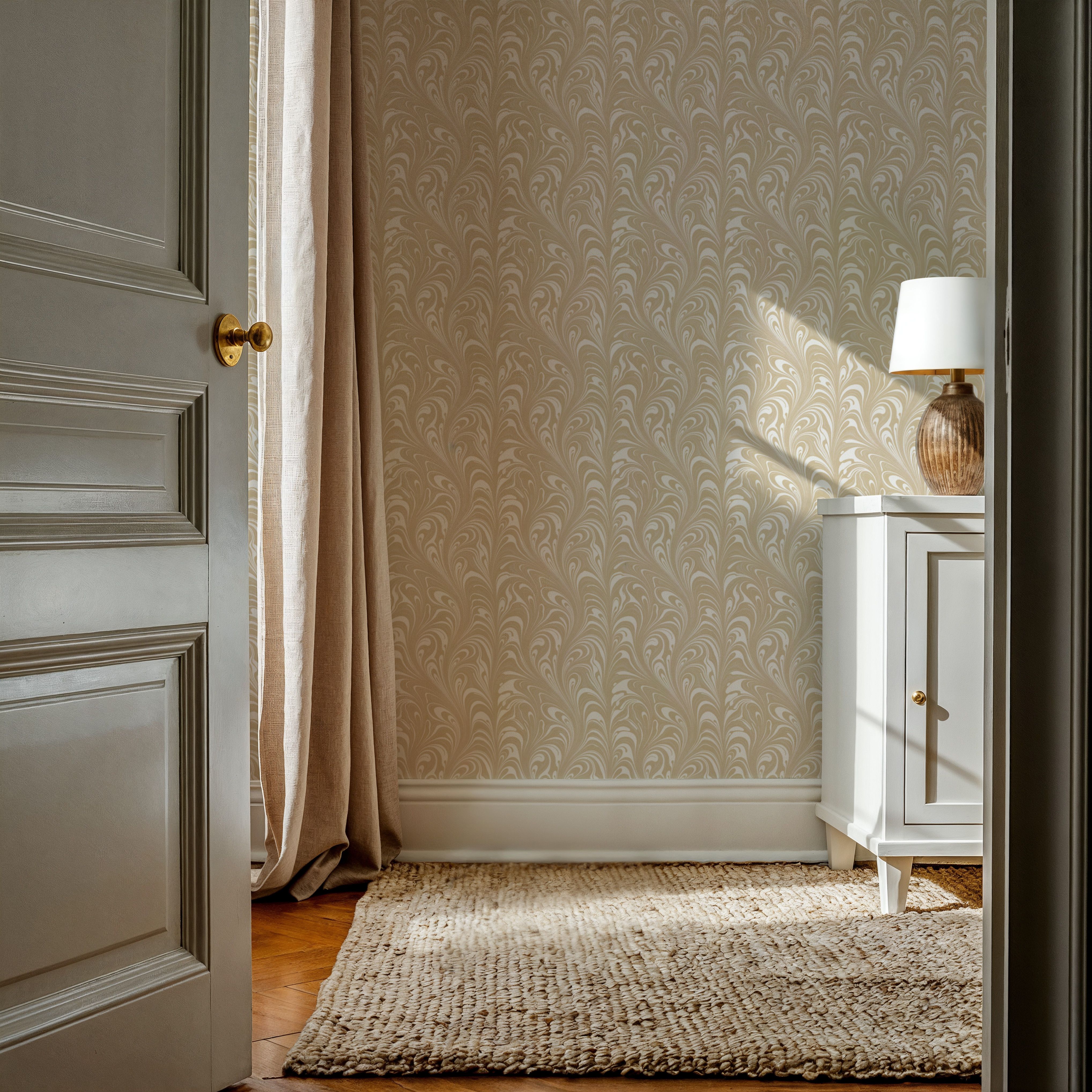 Marbelized Flow, Hay