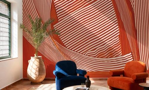 Weaving Red