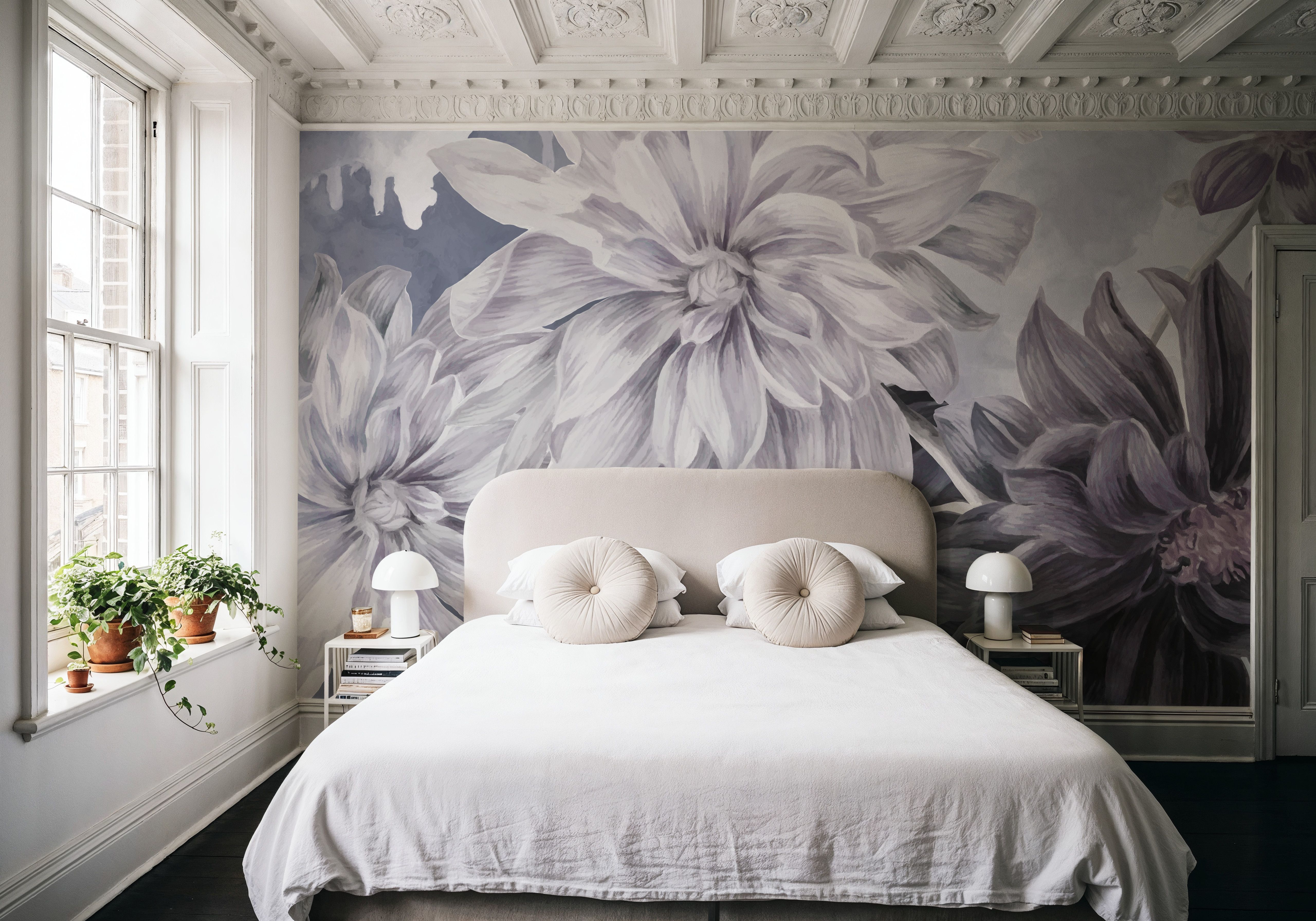 Focus on the Dahlia Gray