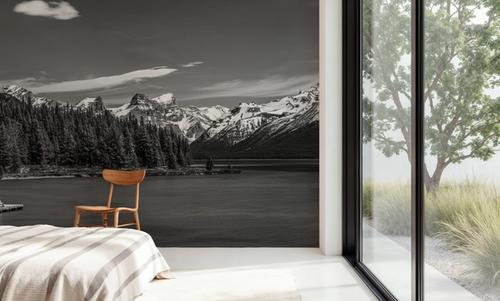 Canadian Boathouse BW