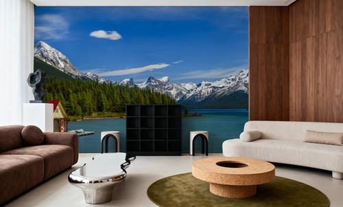 Canadian Boathouse