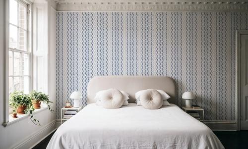 Wavy Stripes, Blue