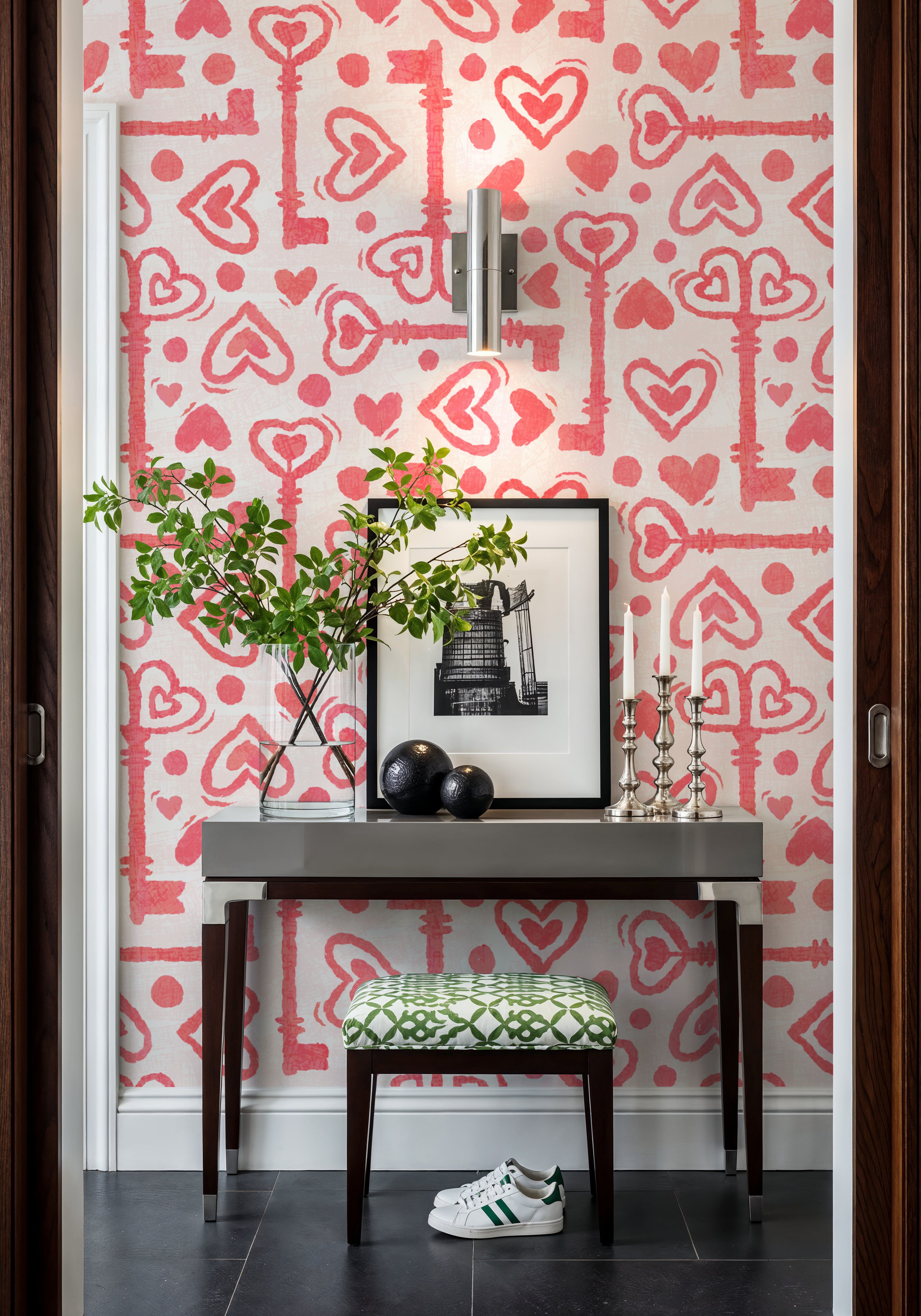 Key to The Heart, Pink