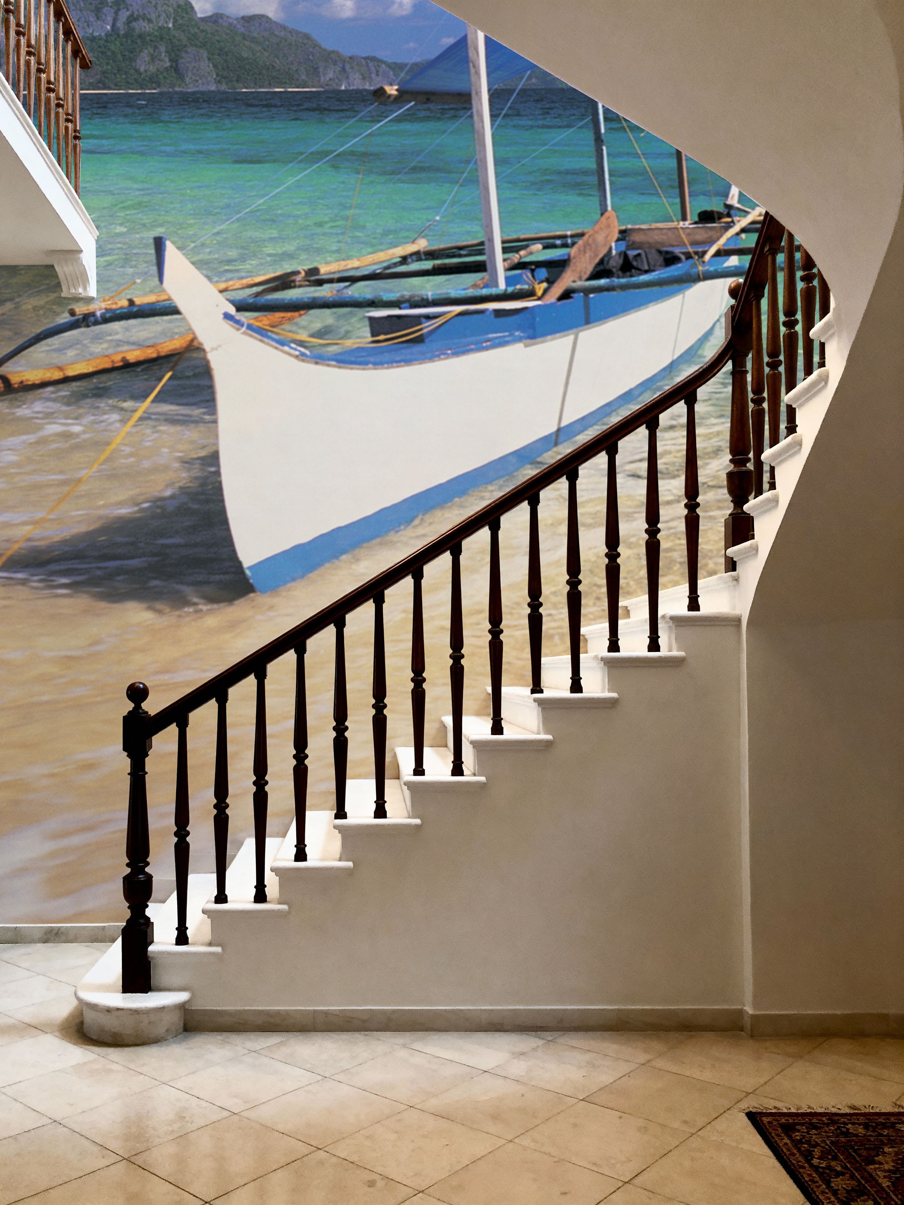 Outrigger Paradise