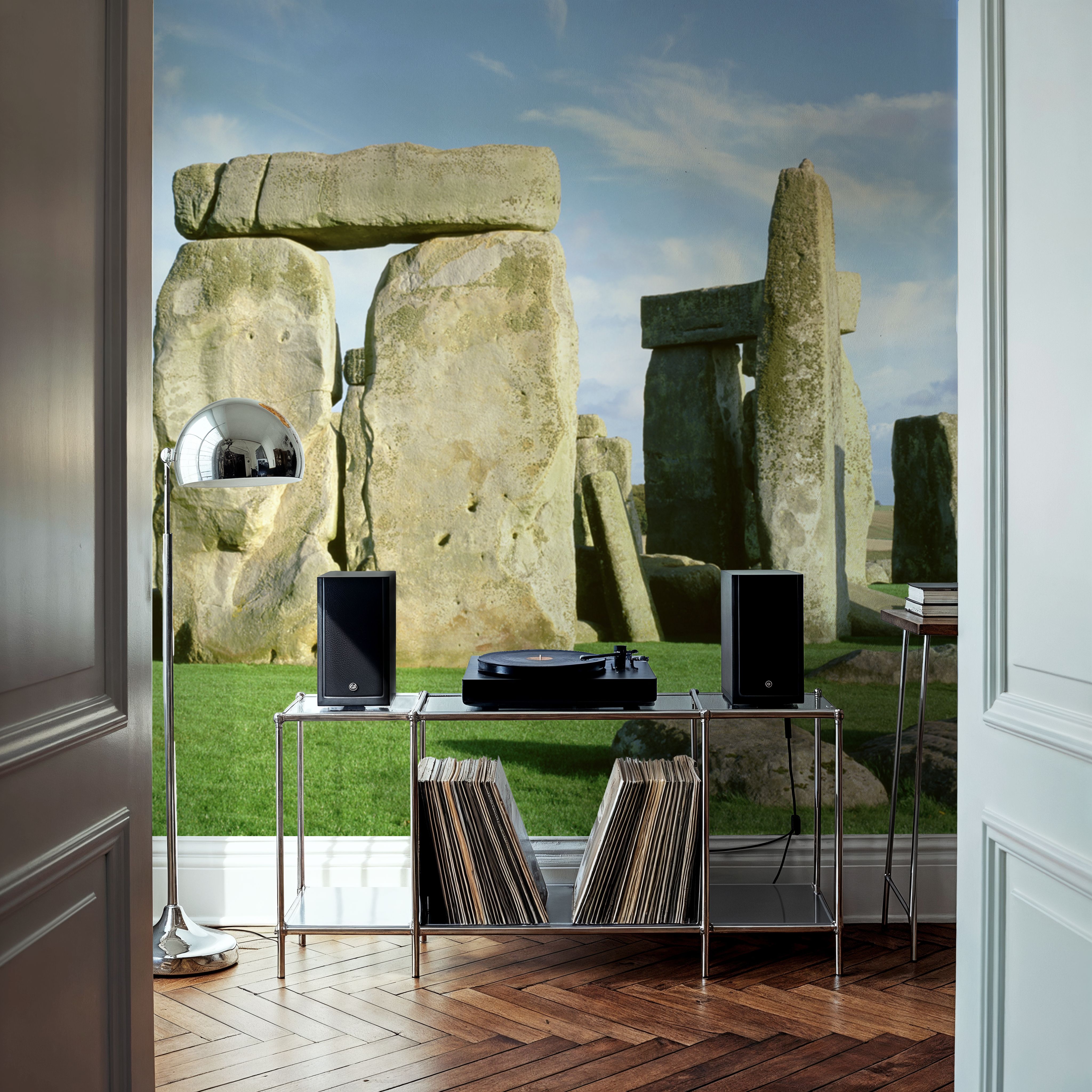 Mystic Stonehenge Dawn