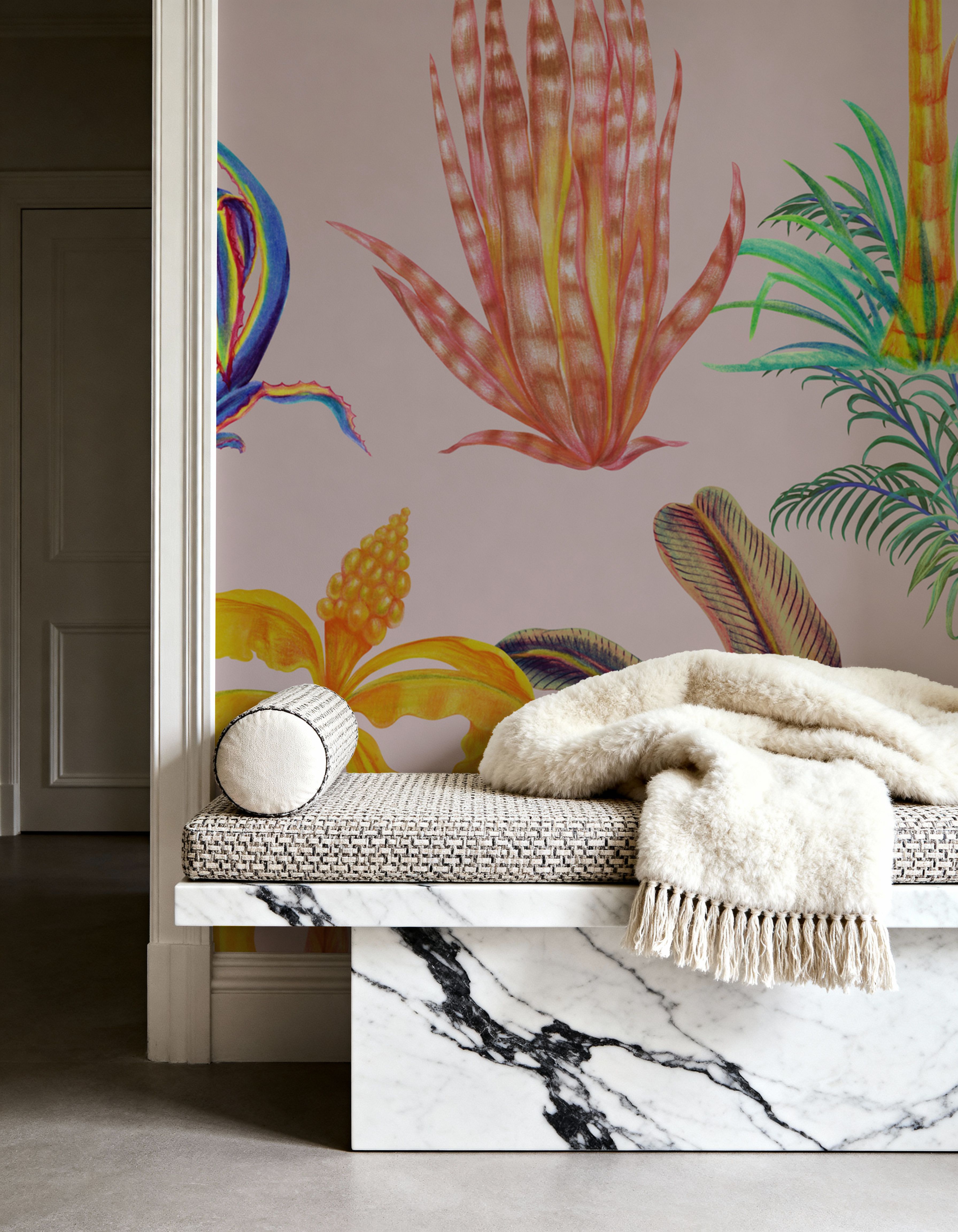 Statement Palms, Light Pink