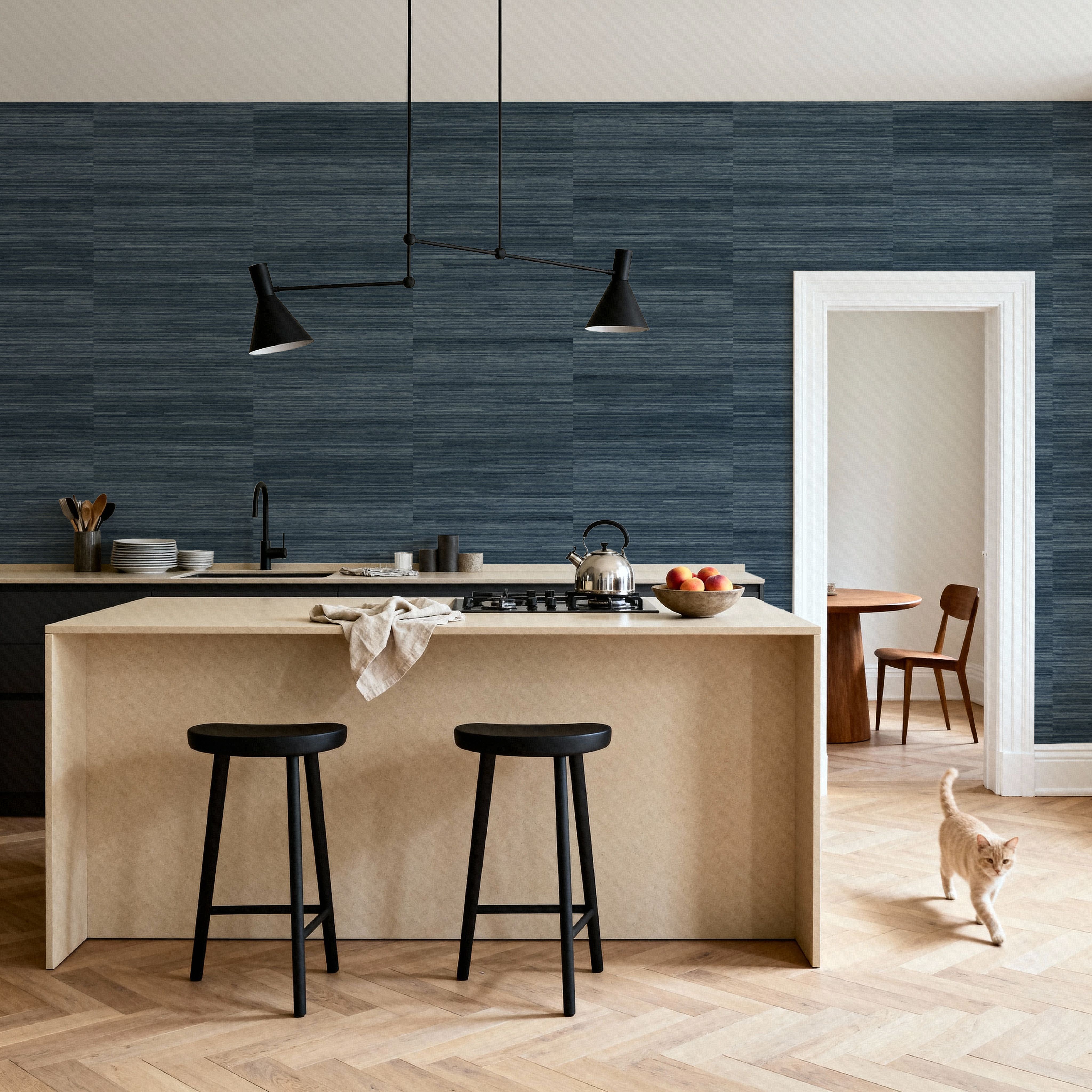 Faux Grasscloth with Visible Seams, Indigo, Papier peint