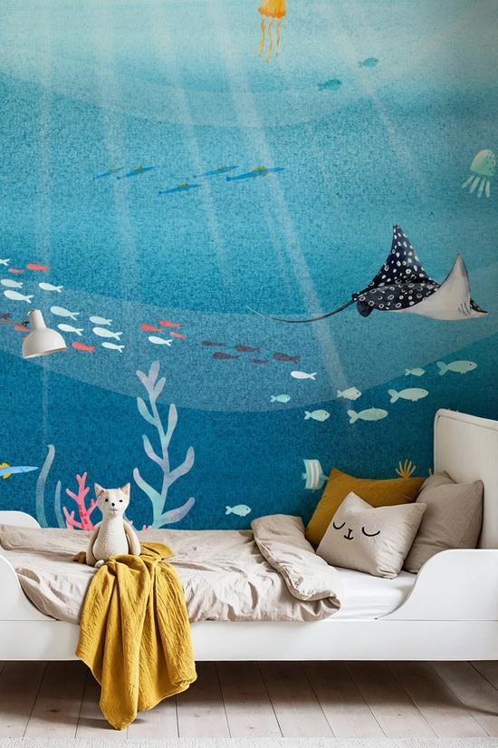 Underwater Sea Life Scenery