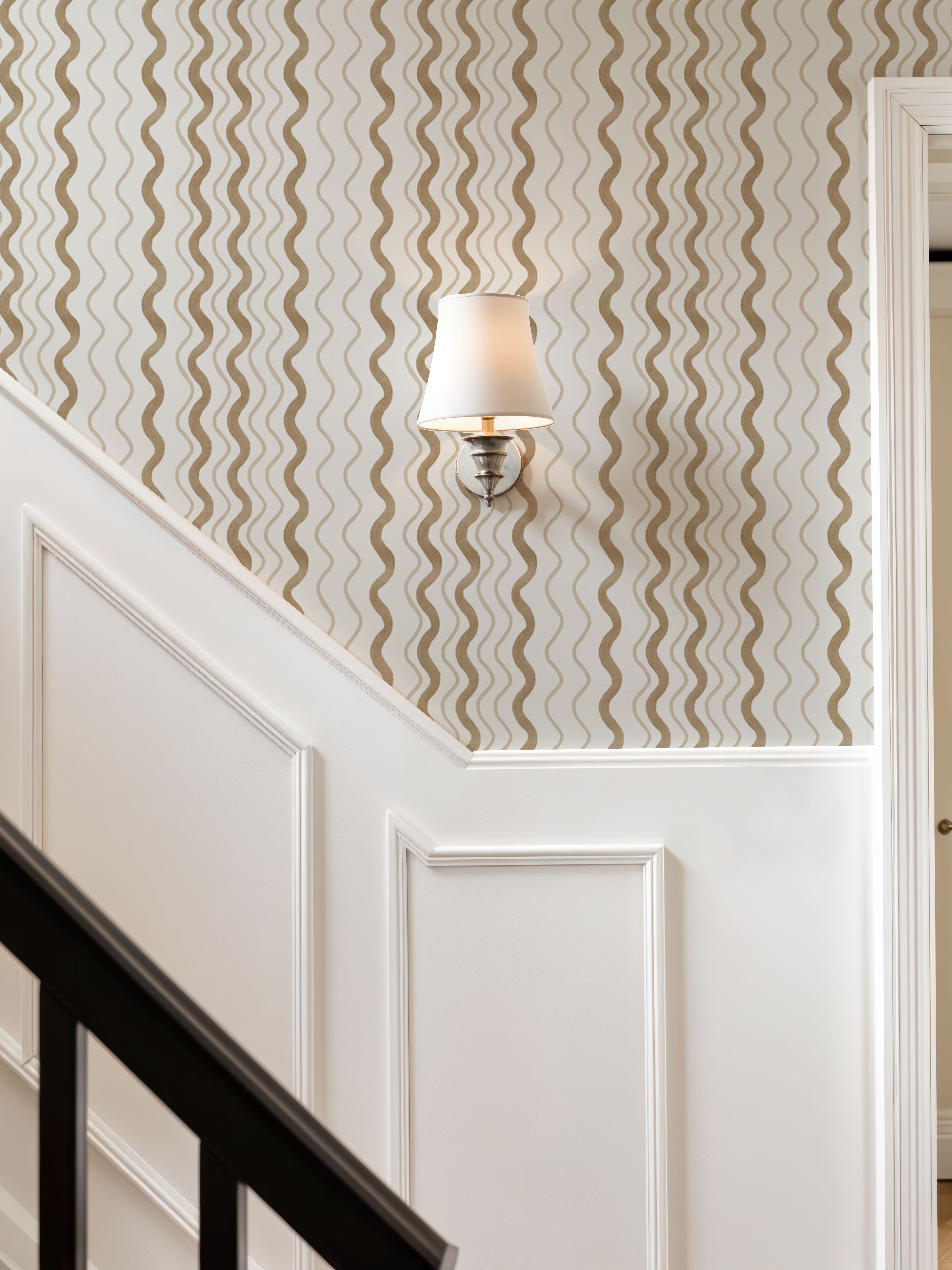 Wavy Stripes, Mocha
