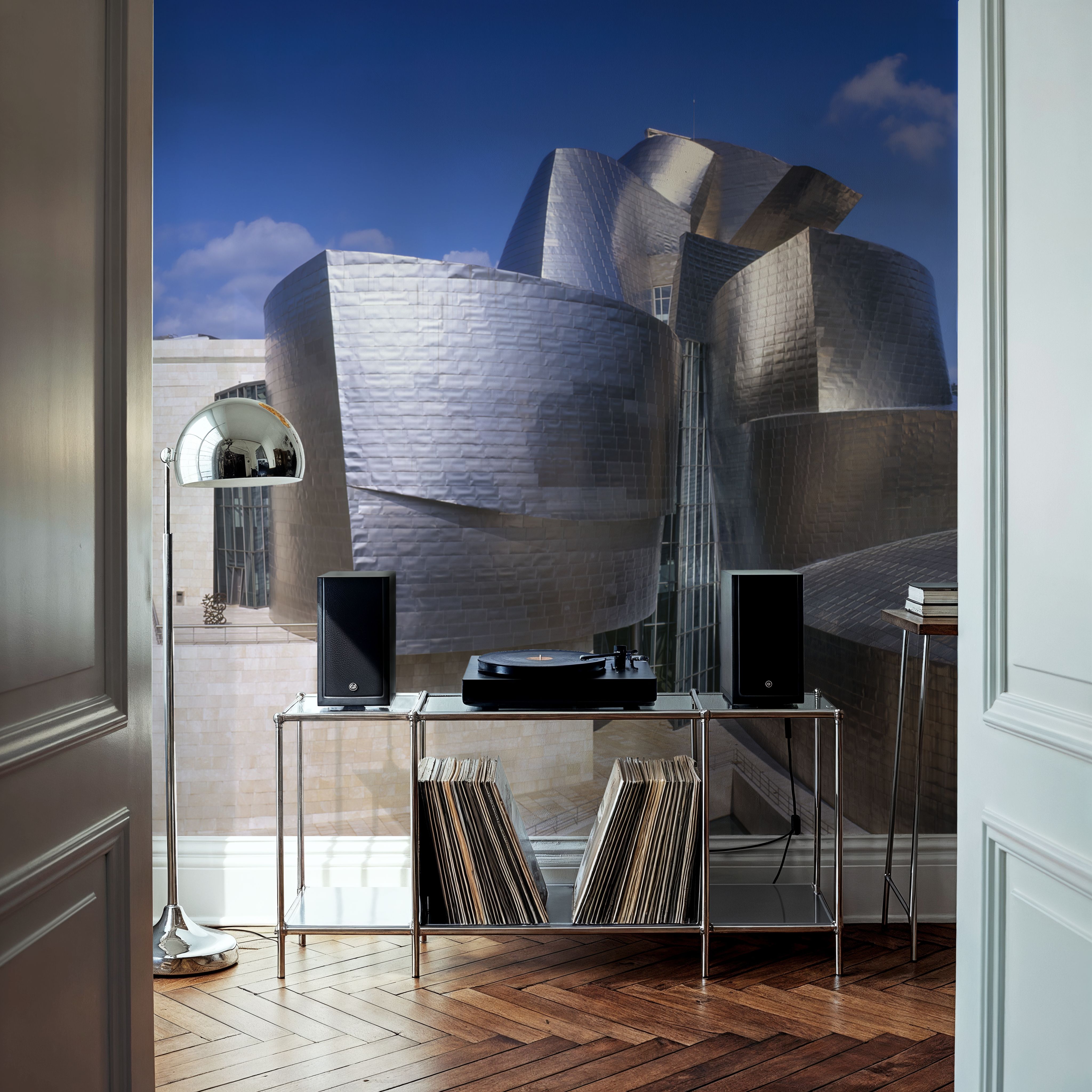 Metallic Wave Architecture