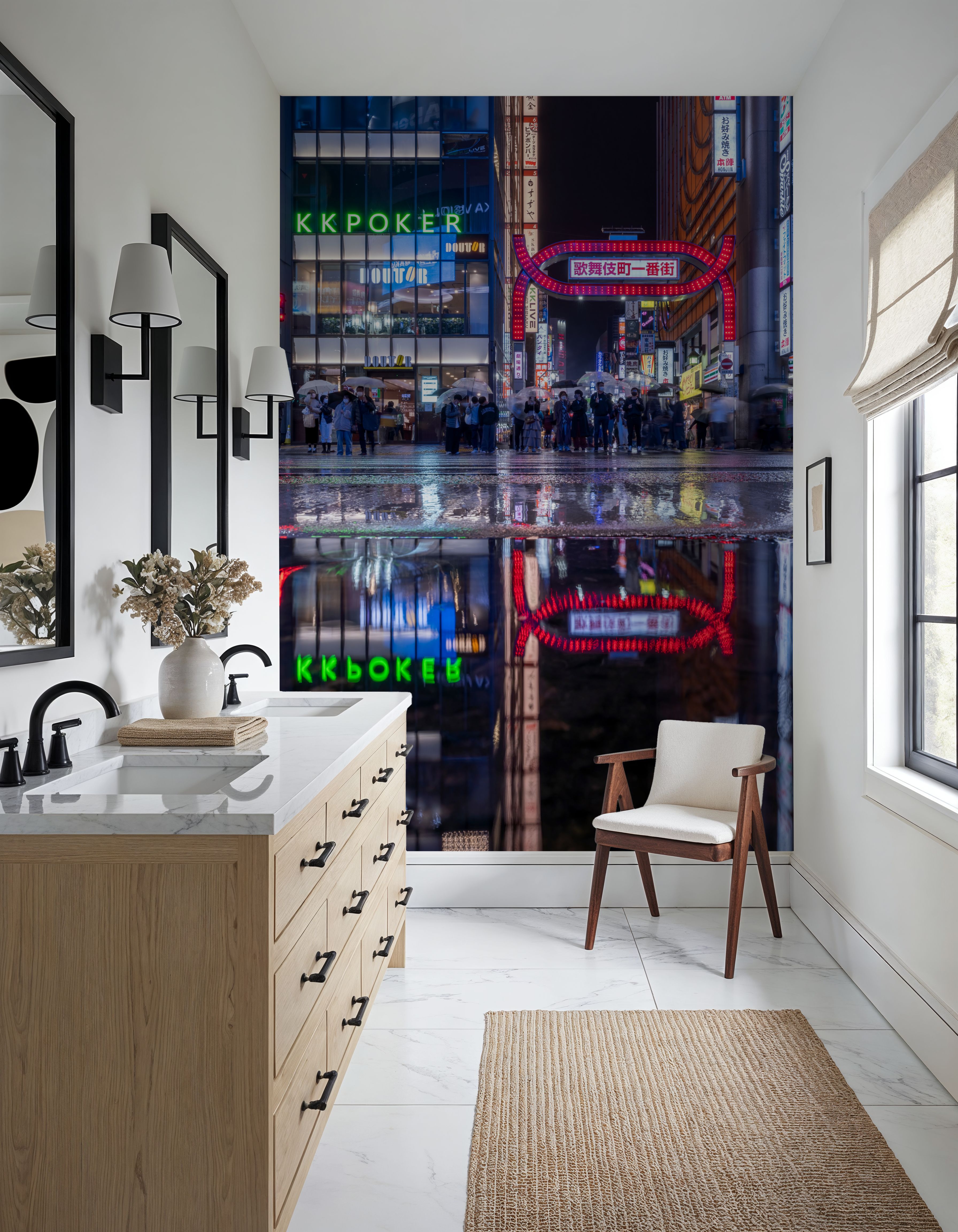 Kabukicho Nightlife Reflections