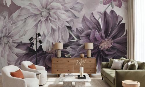 Focus on the Dahlia Red