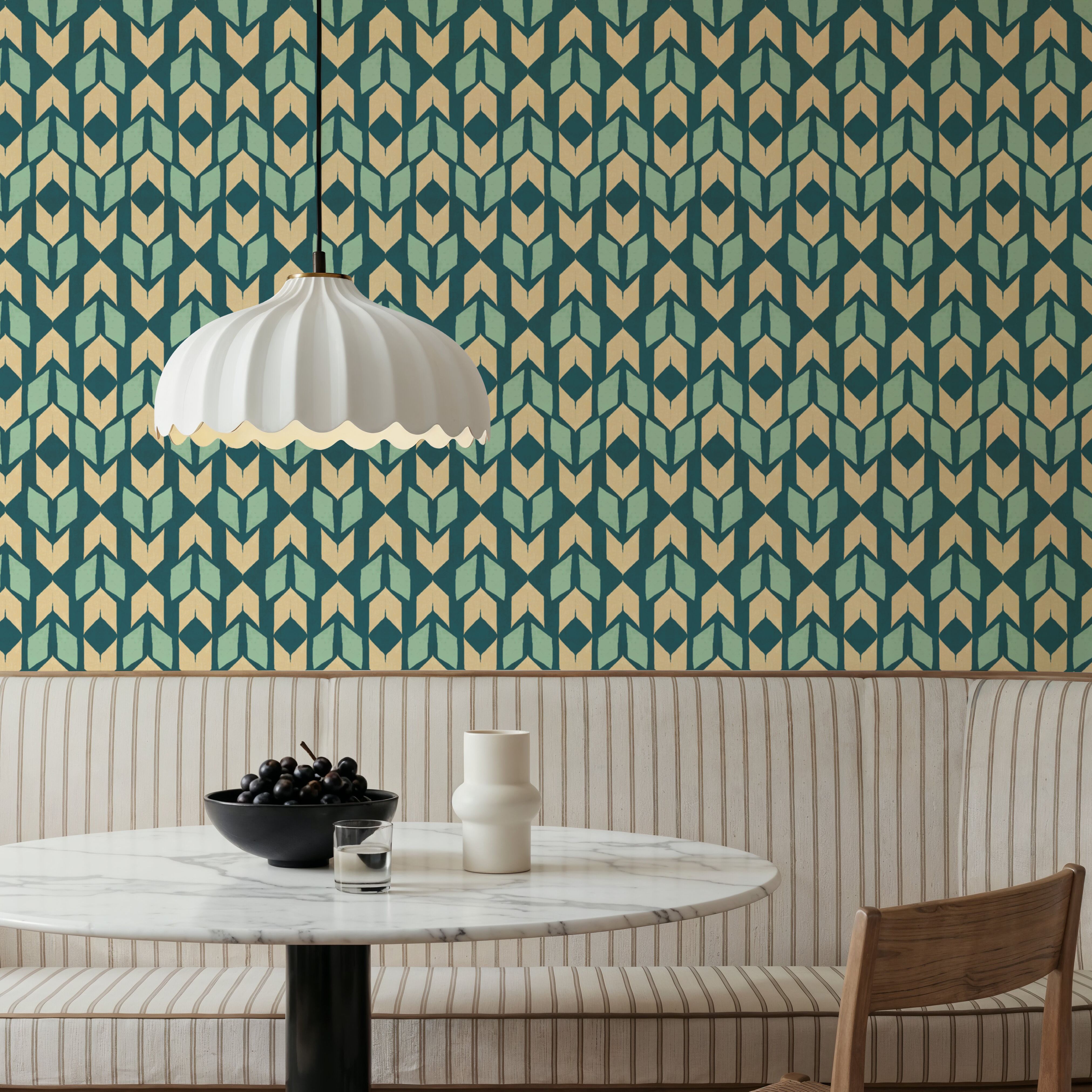 Outdoor Arrows Yellow on Green