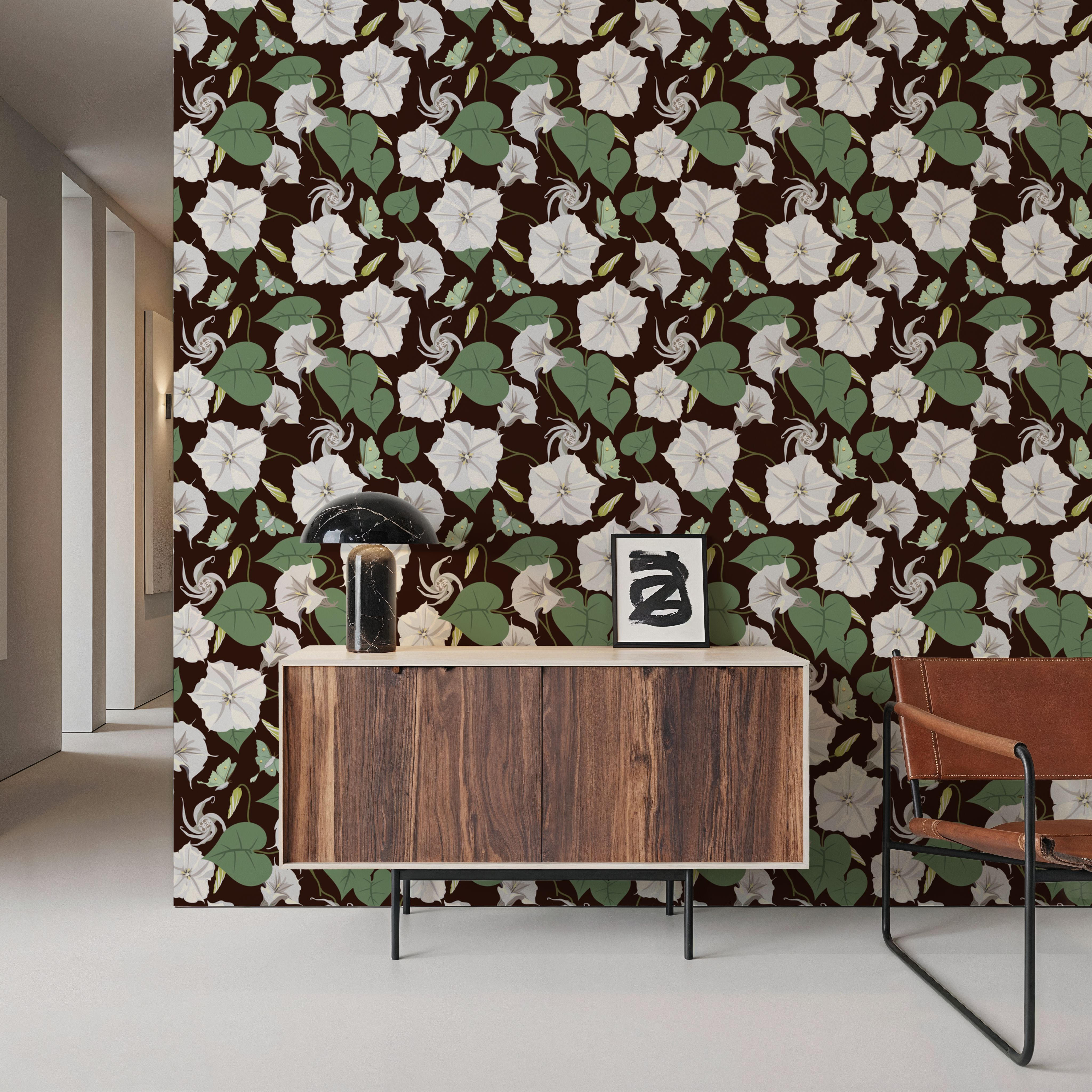 Moon Vine, Chocolate