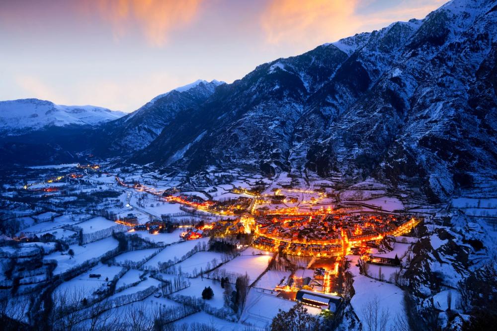 Alpine Village Glow