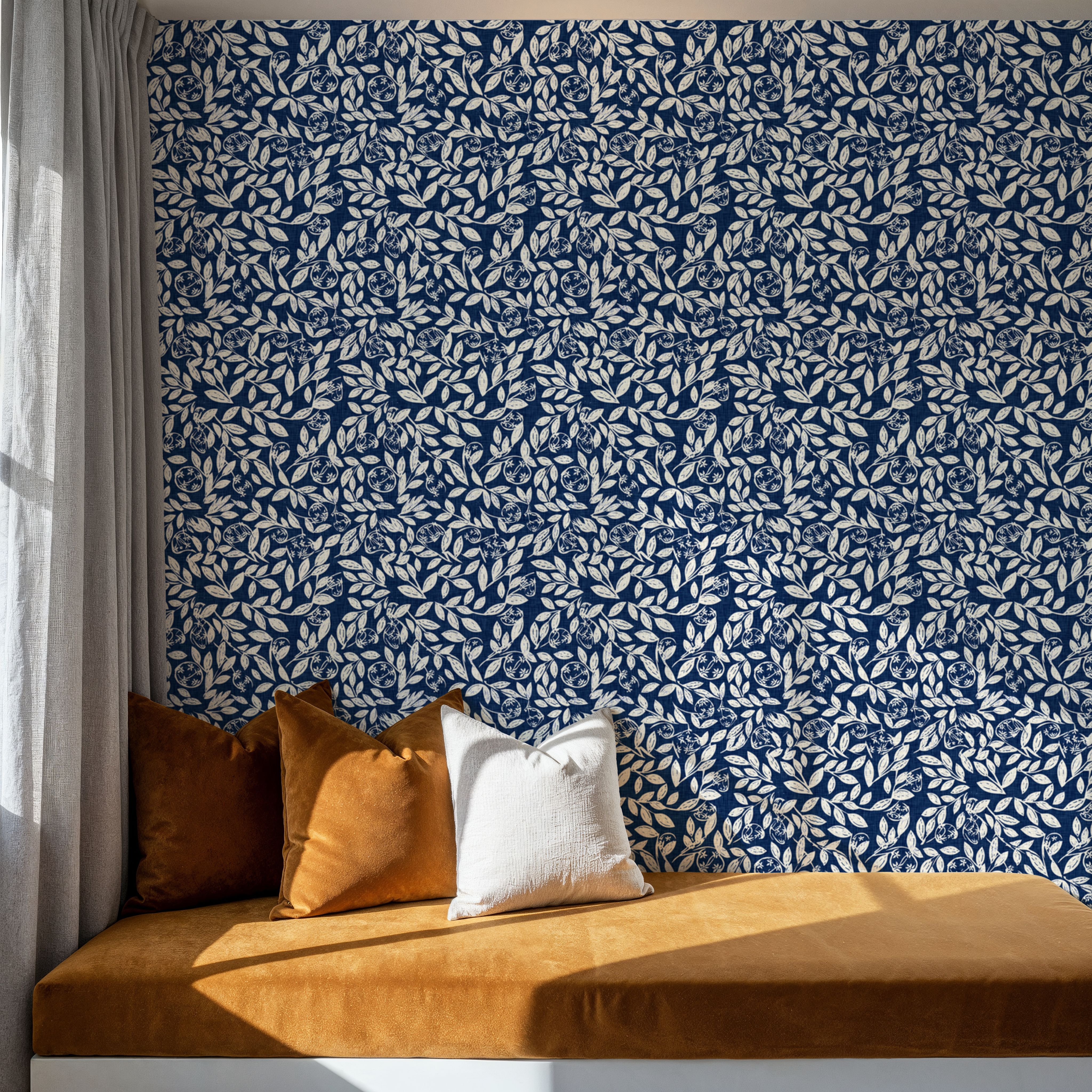 Hedge in Bloom, Indigo Blue