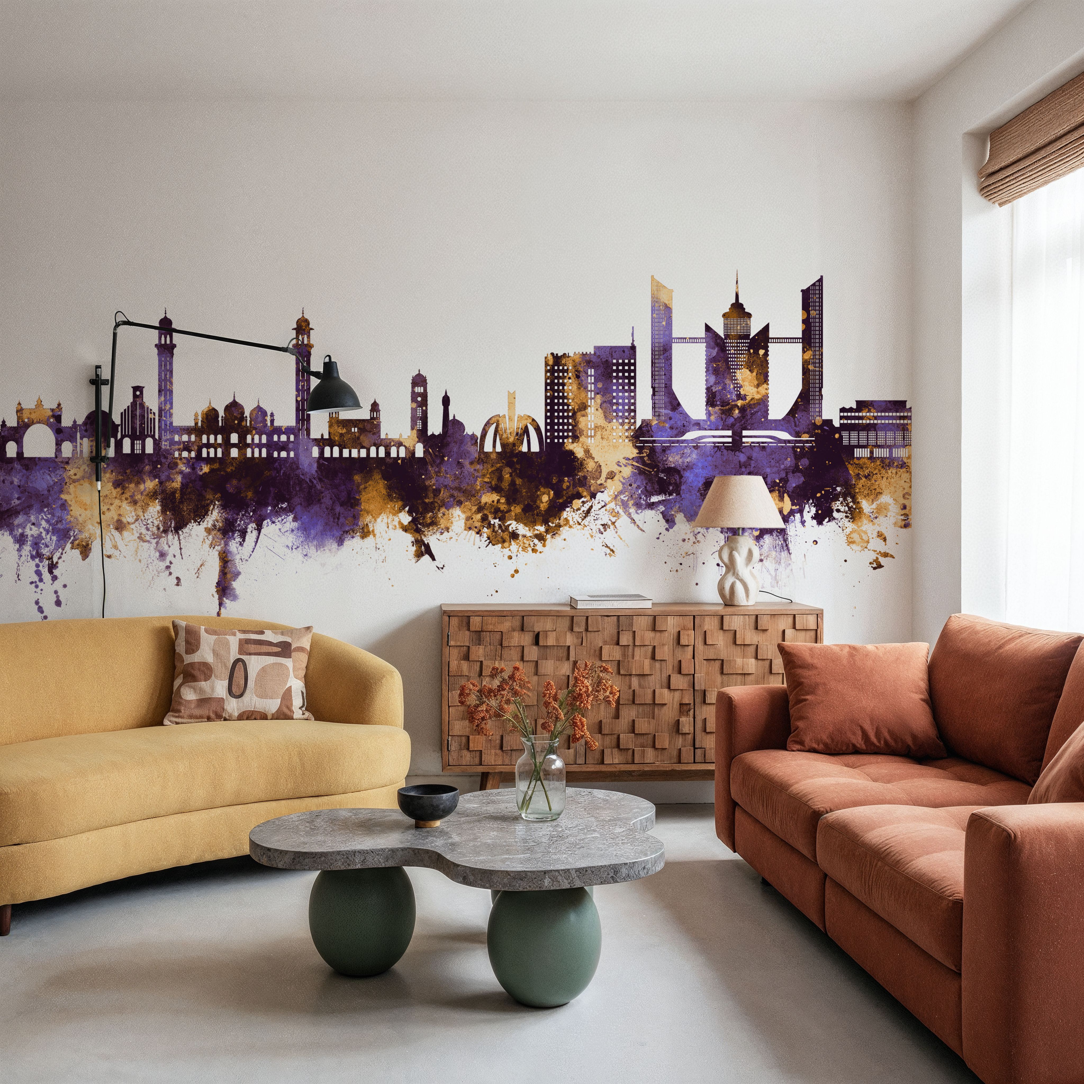 Faislabad Pakistan Skyline Purple & Gold