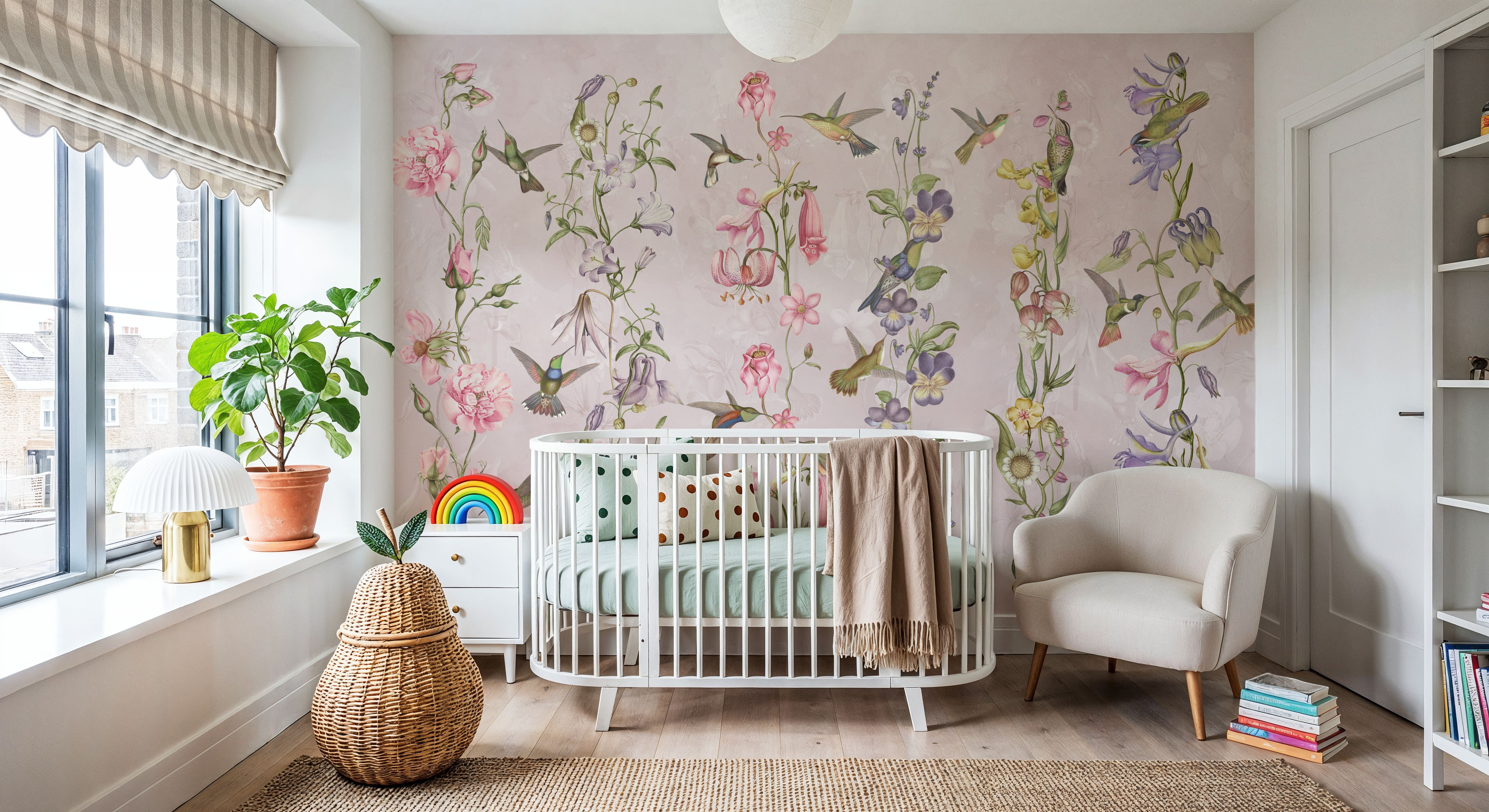 Time to Eat Pink, Behang