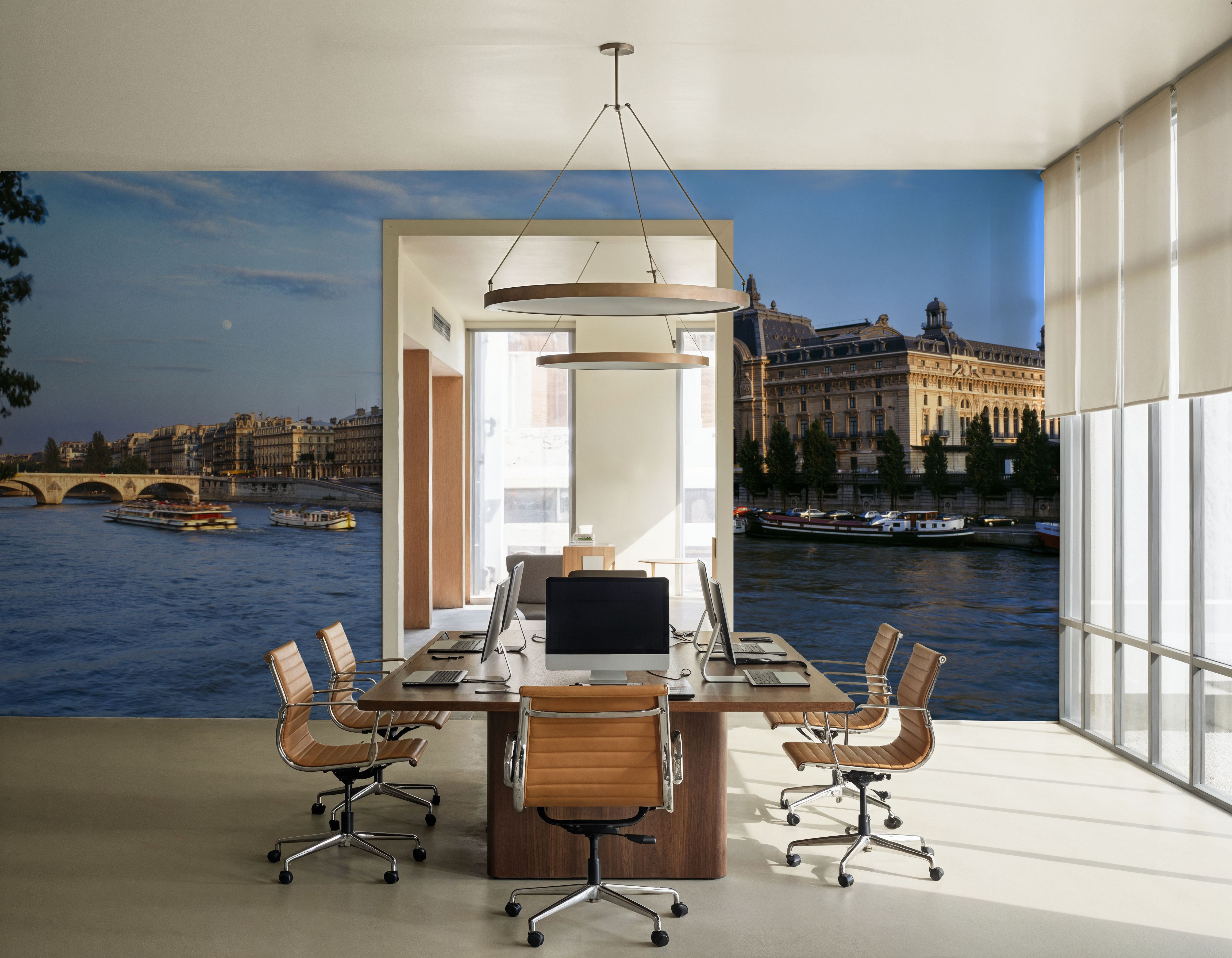 Riverside Grandeur, Papier peint