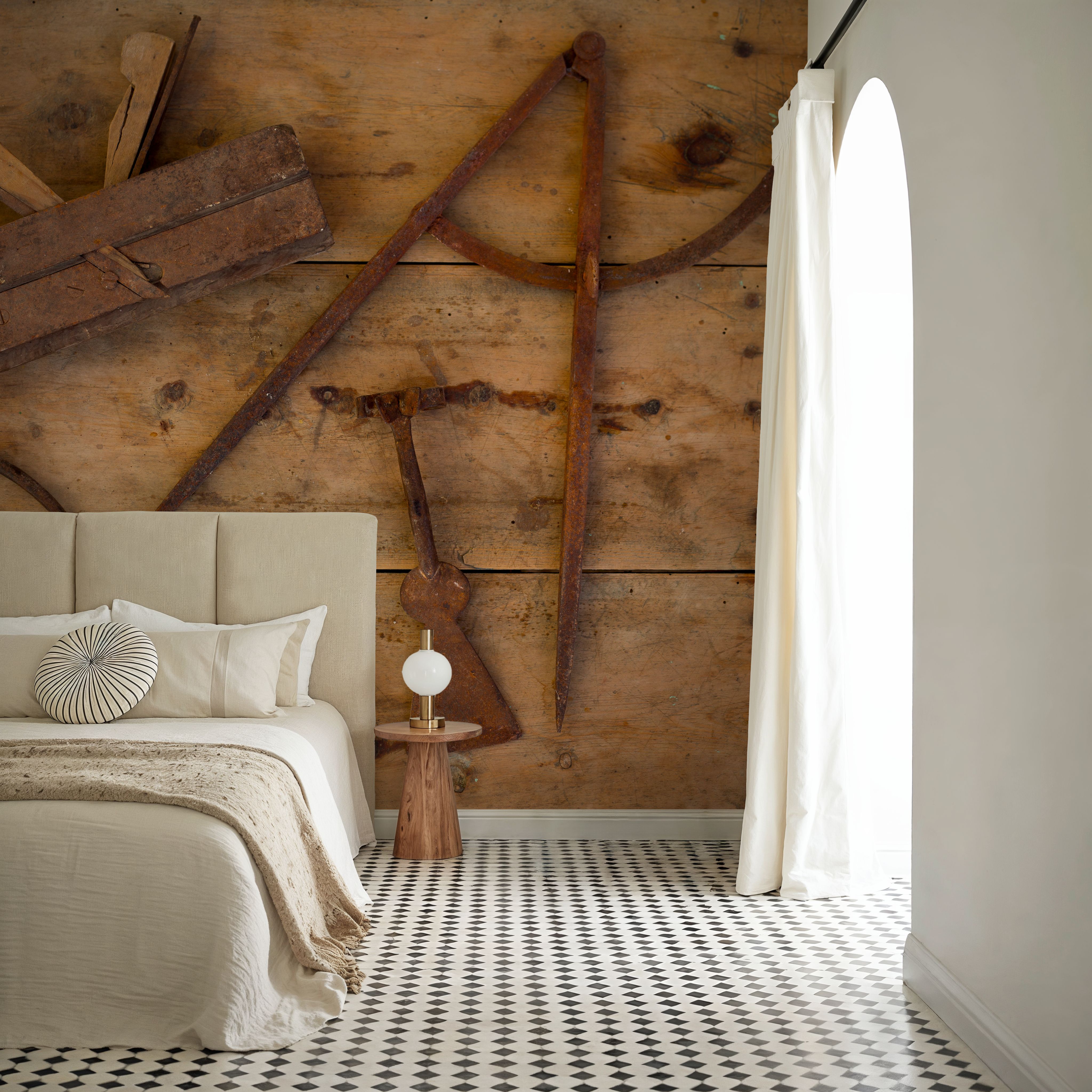 Papier Peint Panoramique - Traditional Tools - Loisirs - Marron - Bureaux - Wallism Belgique - Encollage au mur ou Autocollant